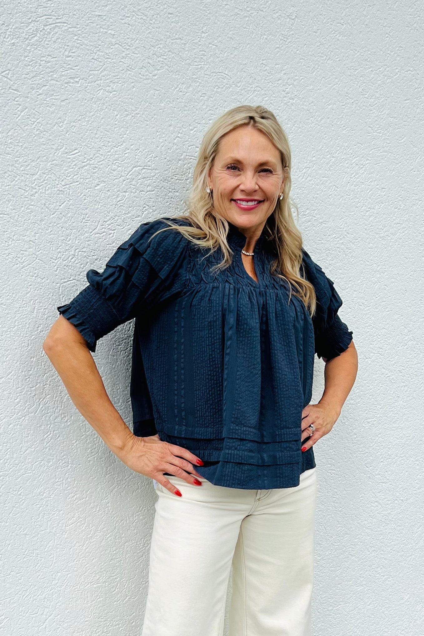 S/S Crinkle Detail Top