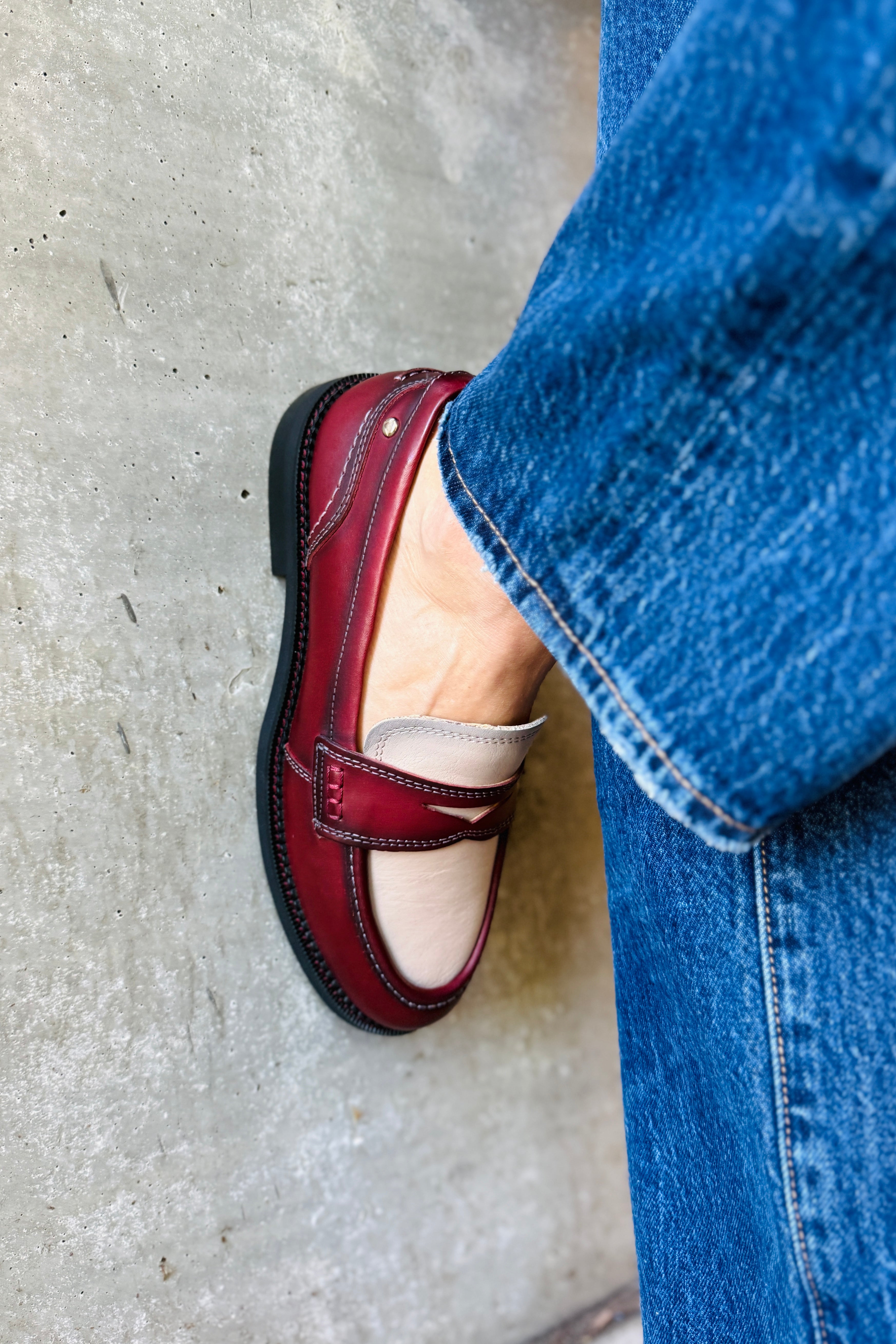 Deva Loafer