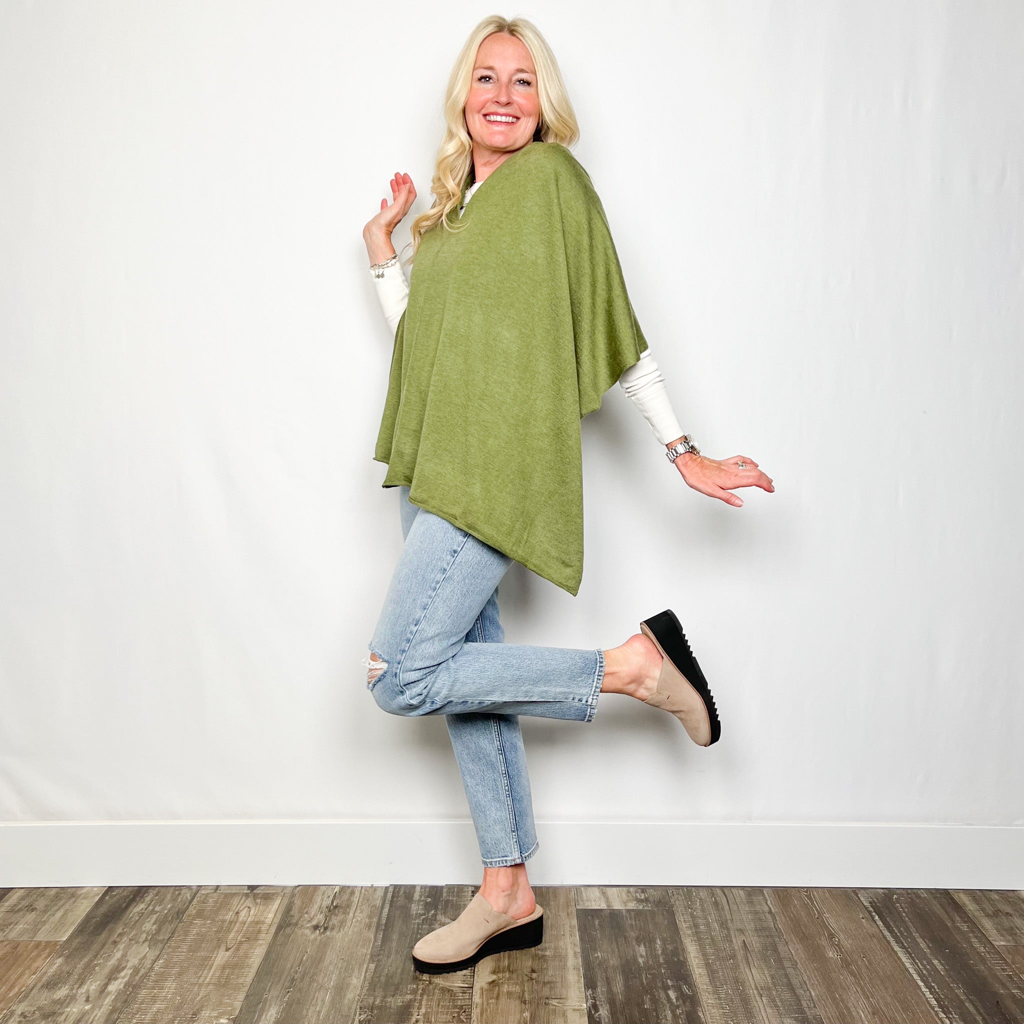 Eden II Poncho