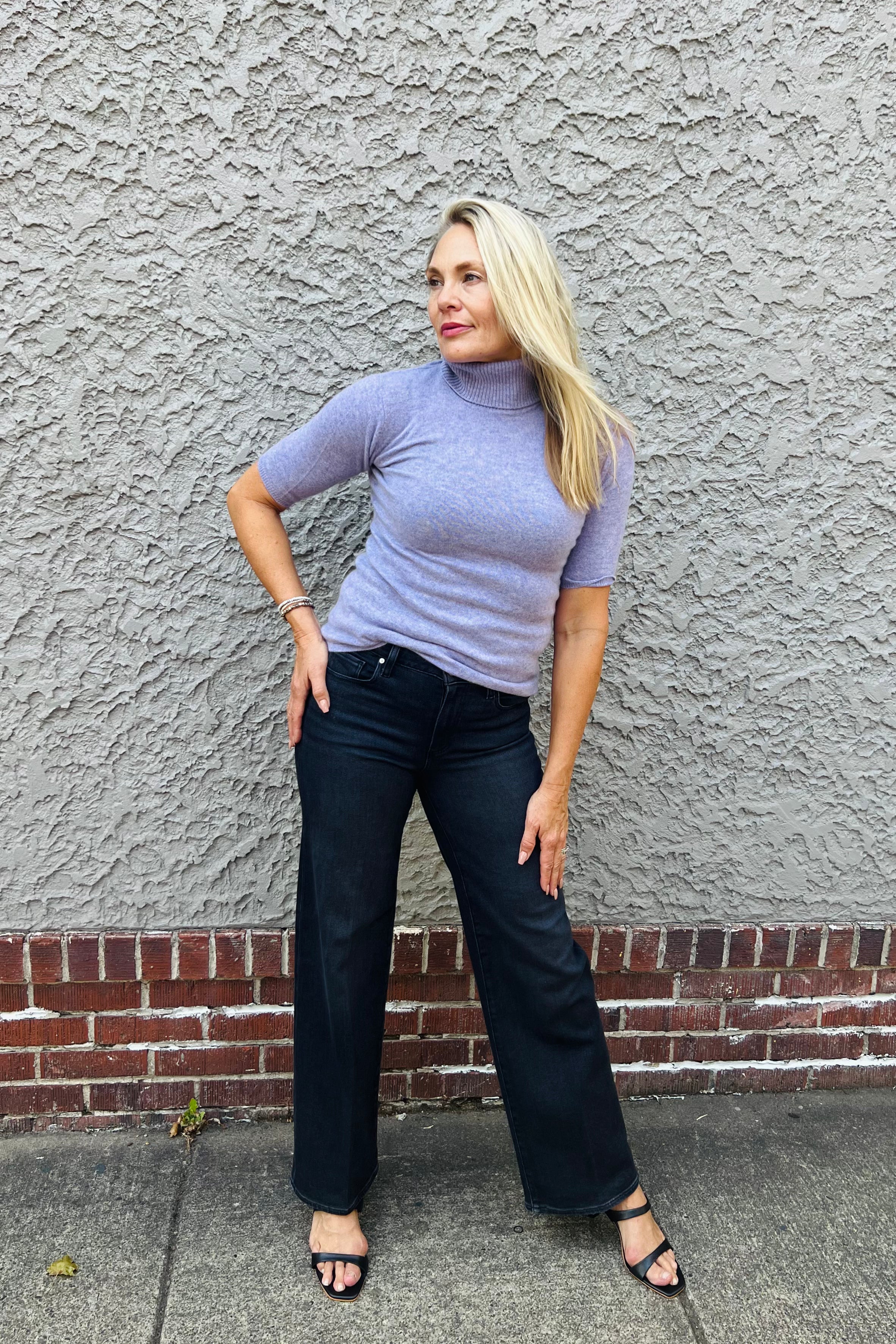 Elbow Sleeve Turtleneck