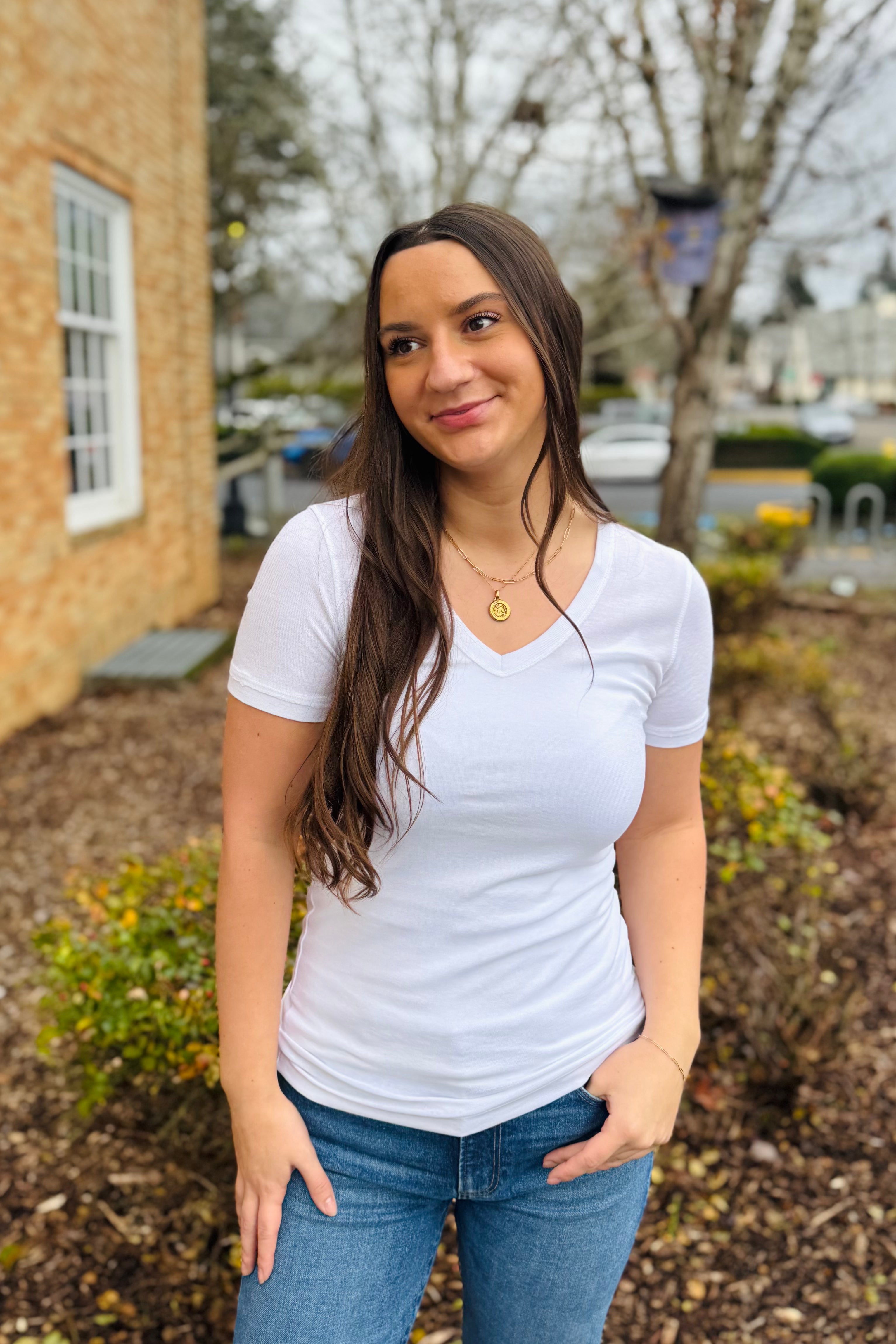 Flagship S/S V-Neck-White