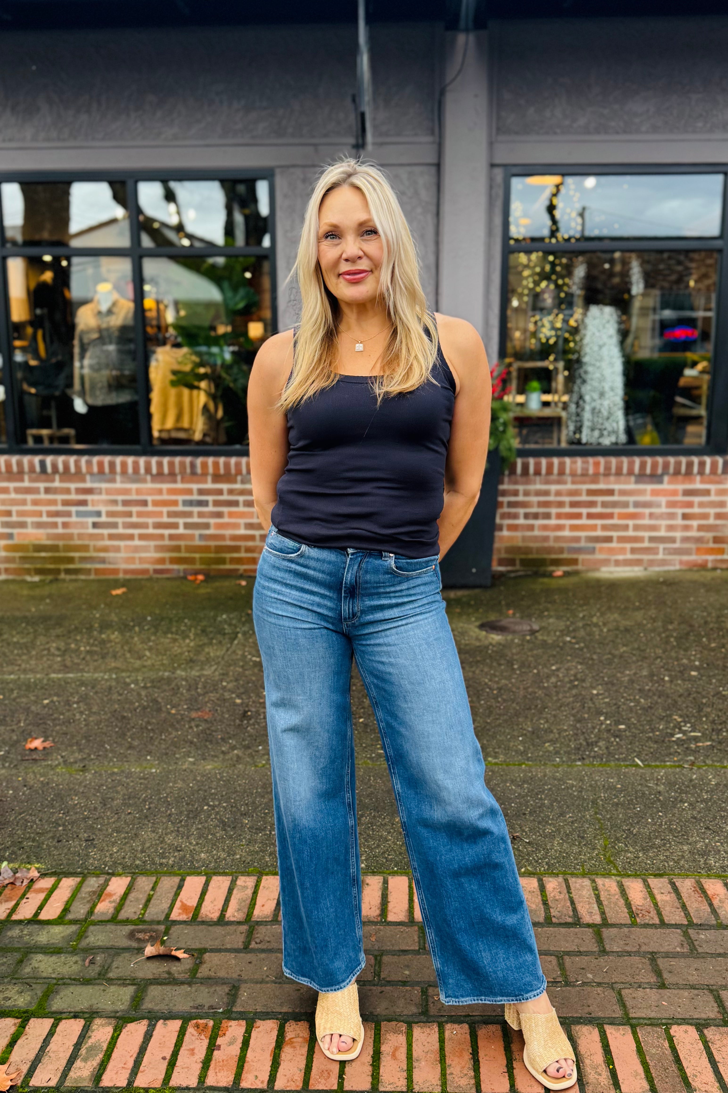 Tiburon Tank - Midnight