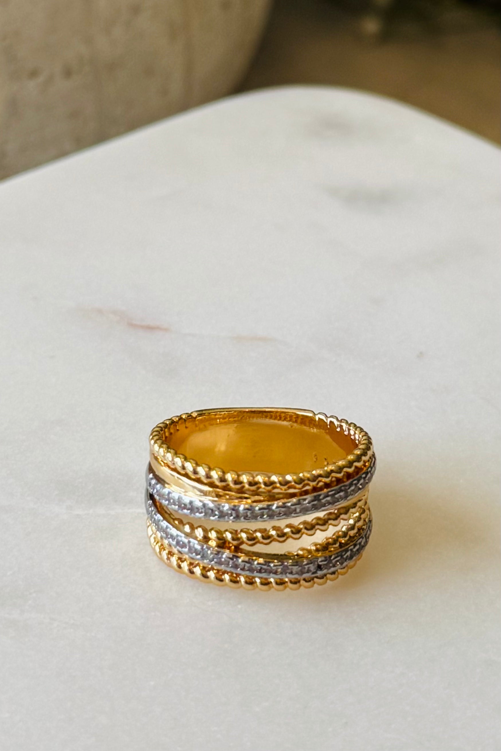Gemma Ring