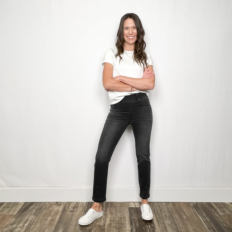 Straight Leg Ankle Jean