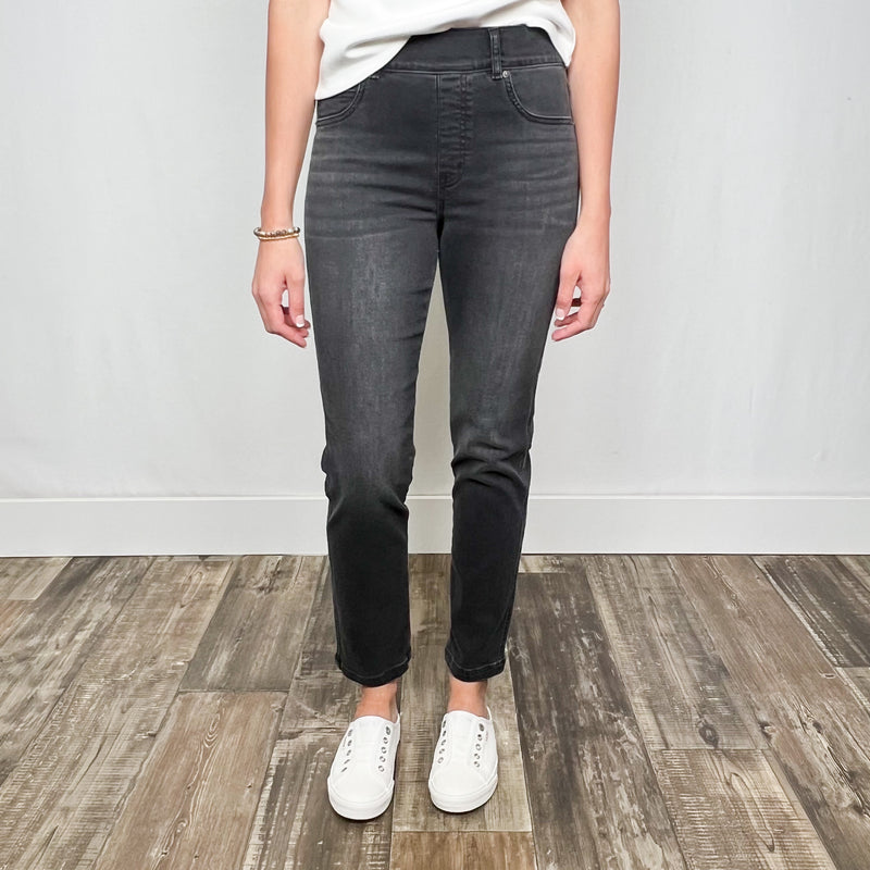 Straight Leg Ankle Jean