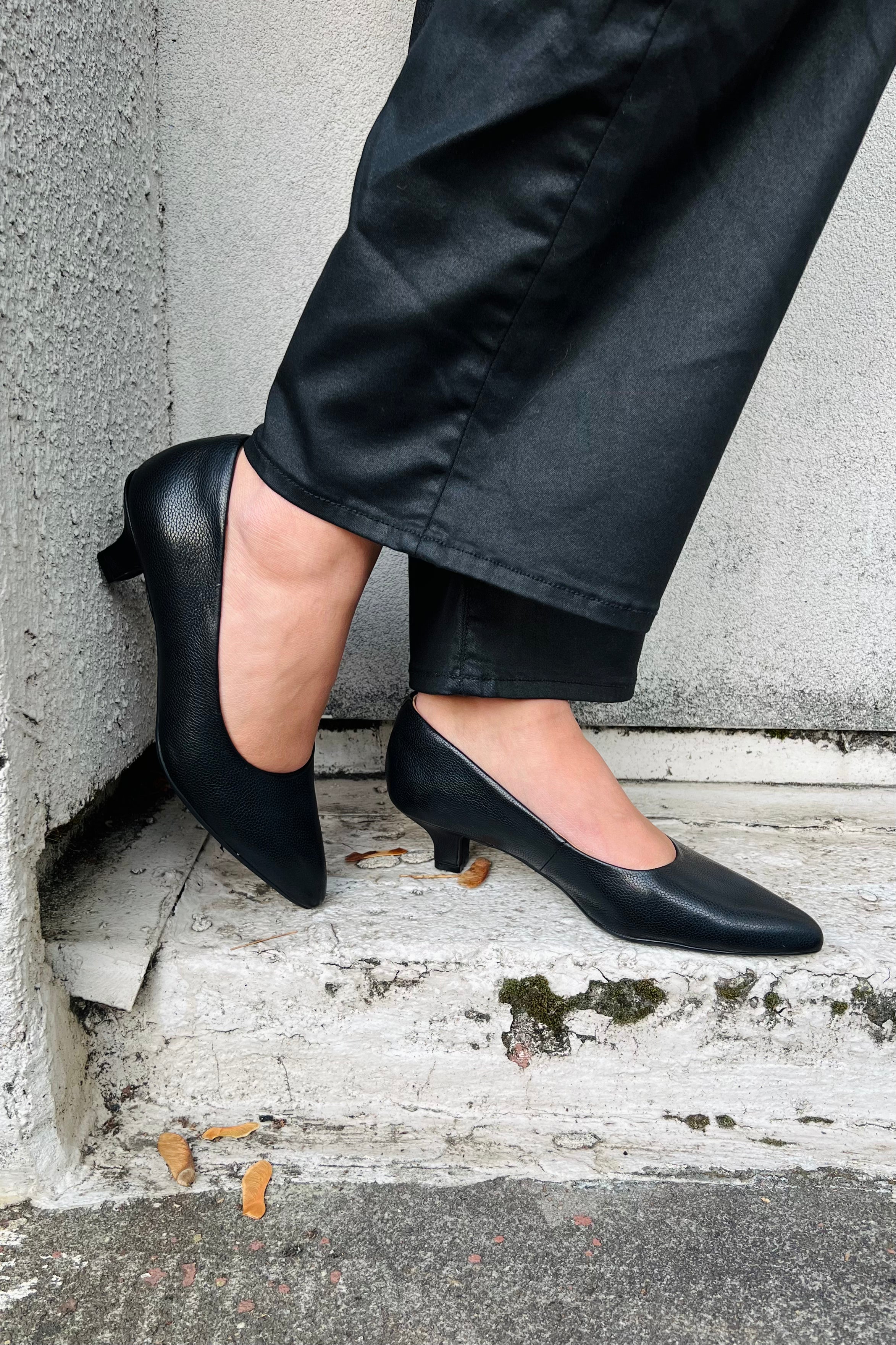 Sabrina Pump