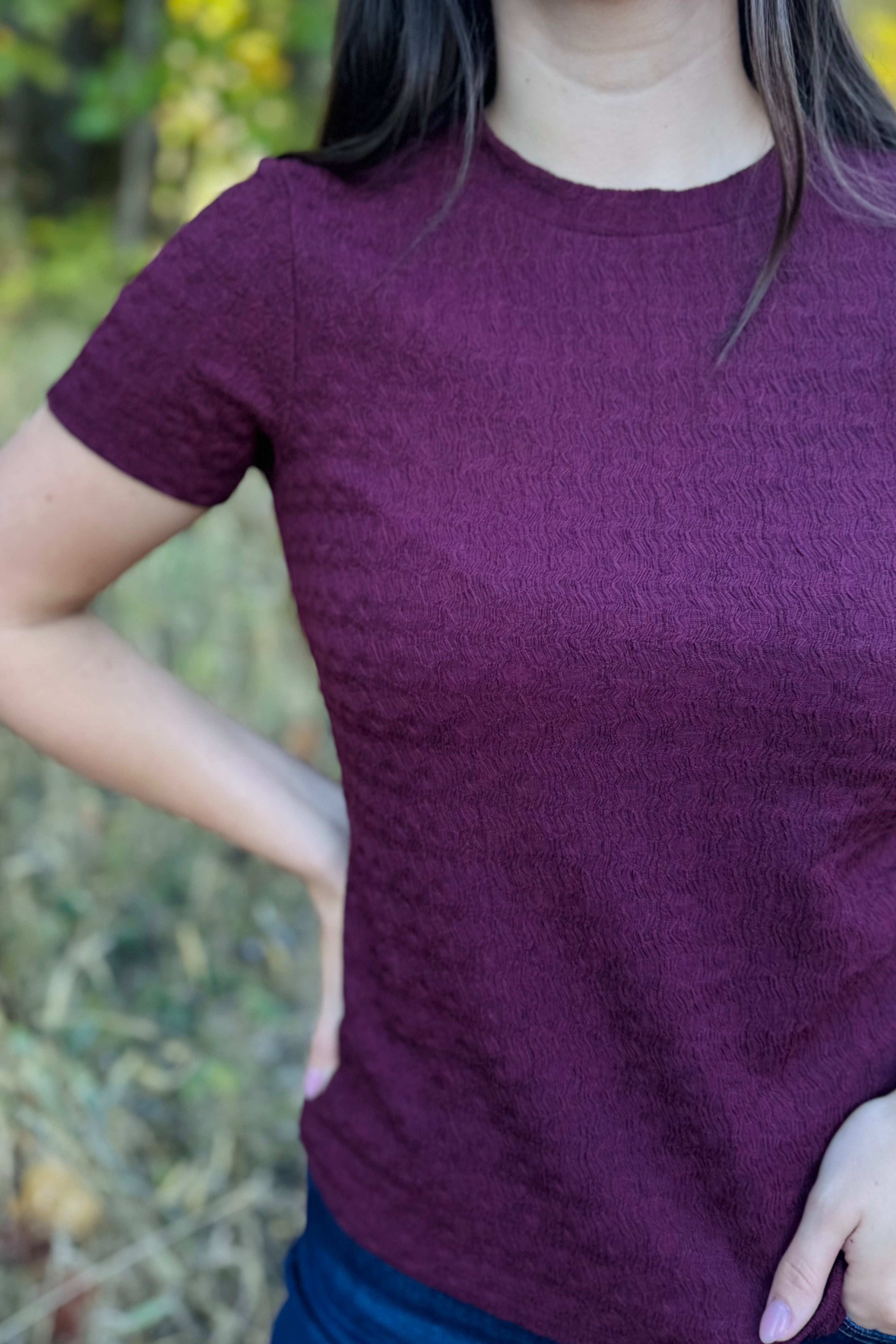 Icon Textured Tee - Bordeaux