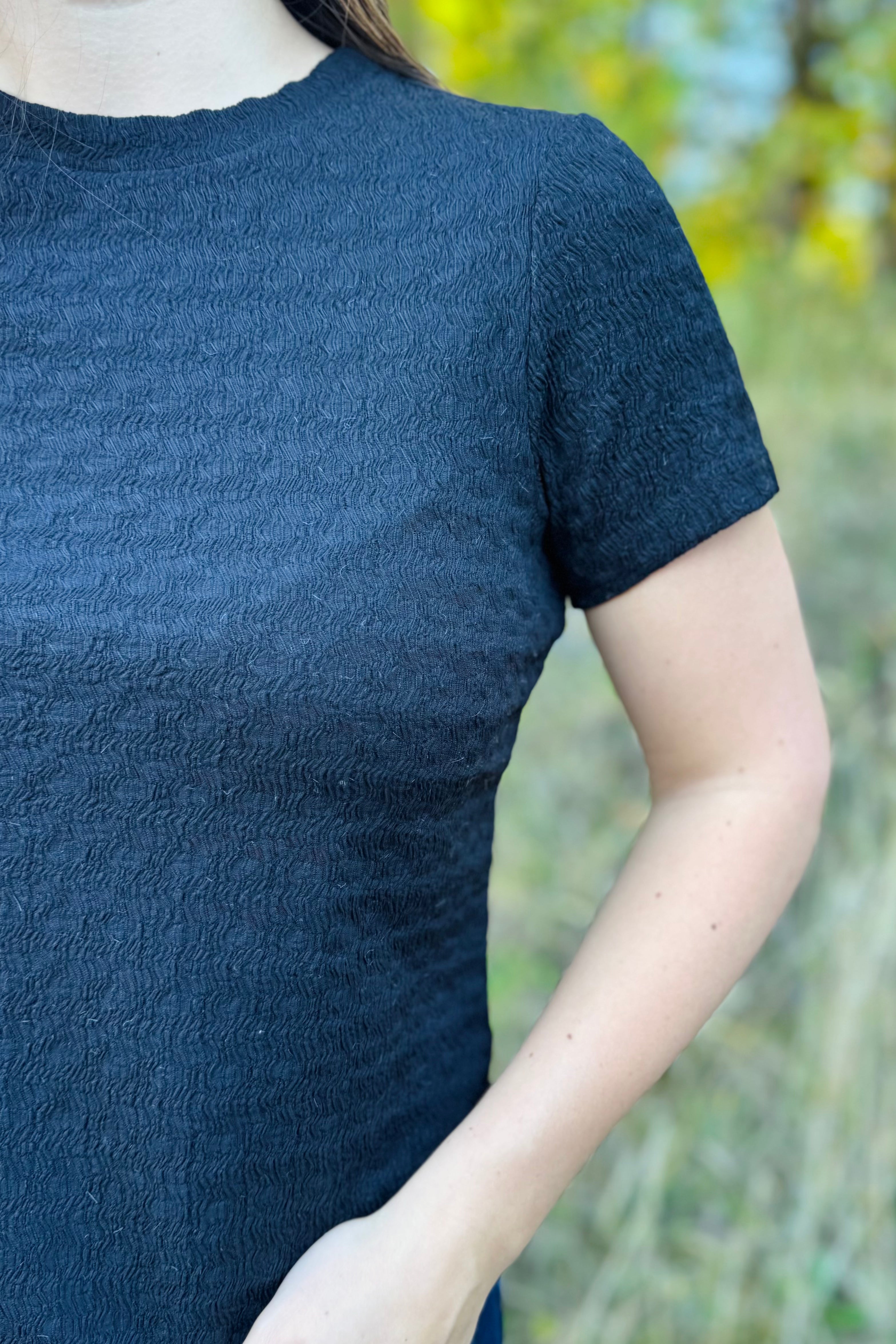 Icon Textured Tee - Black