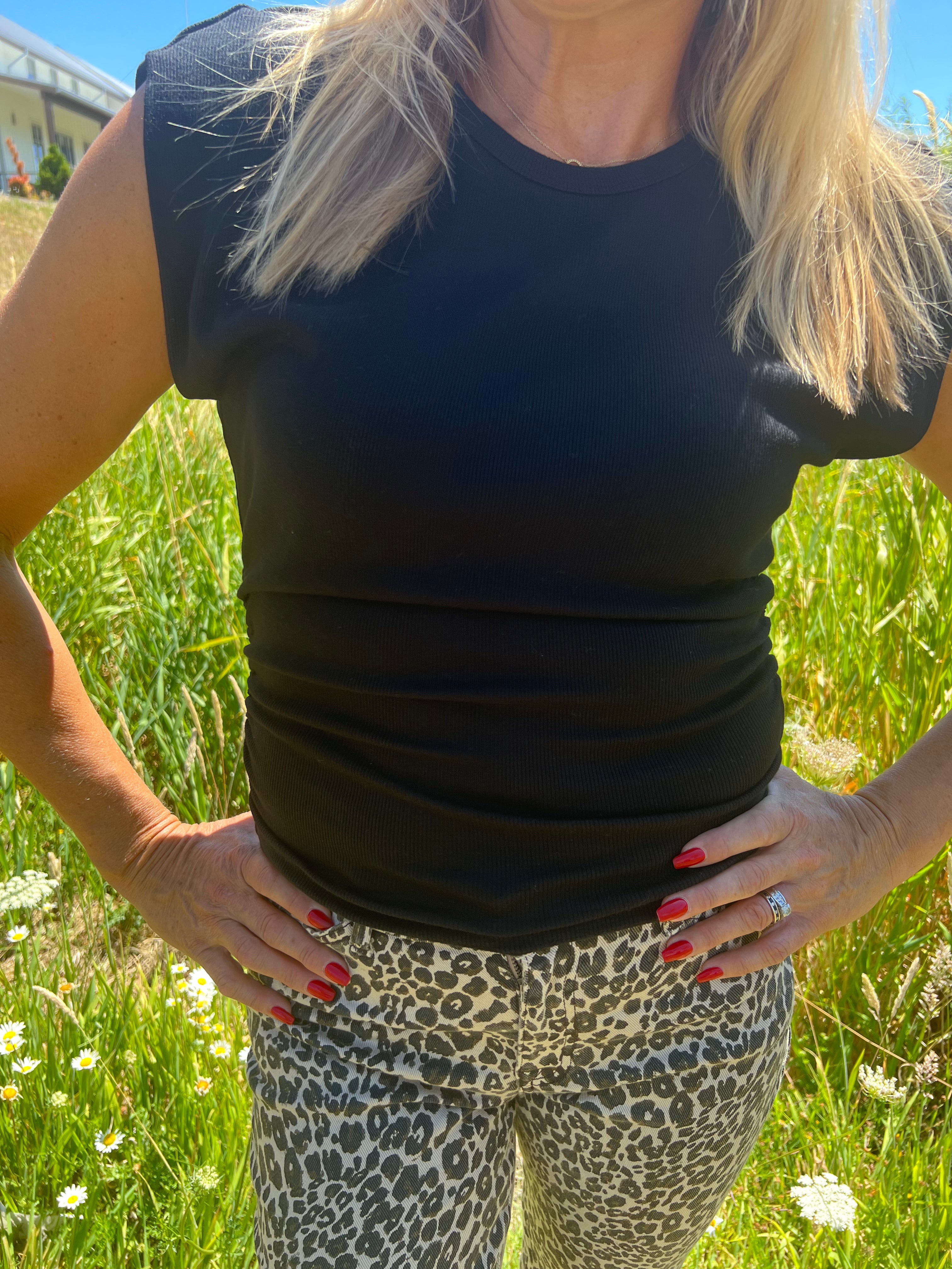 Joni Top-Black