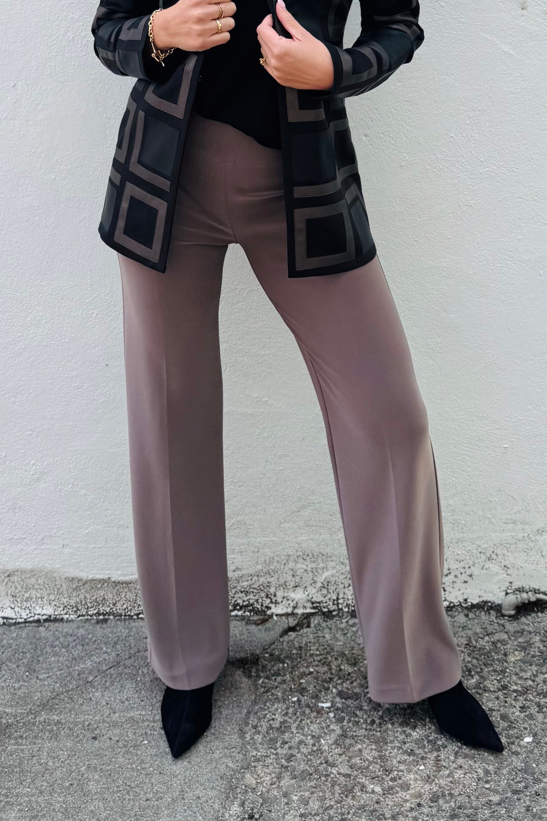 Classic Wide Leg Pant