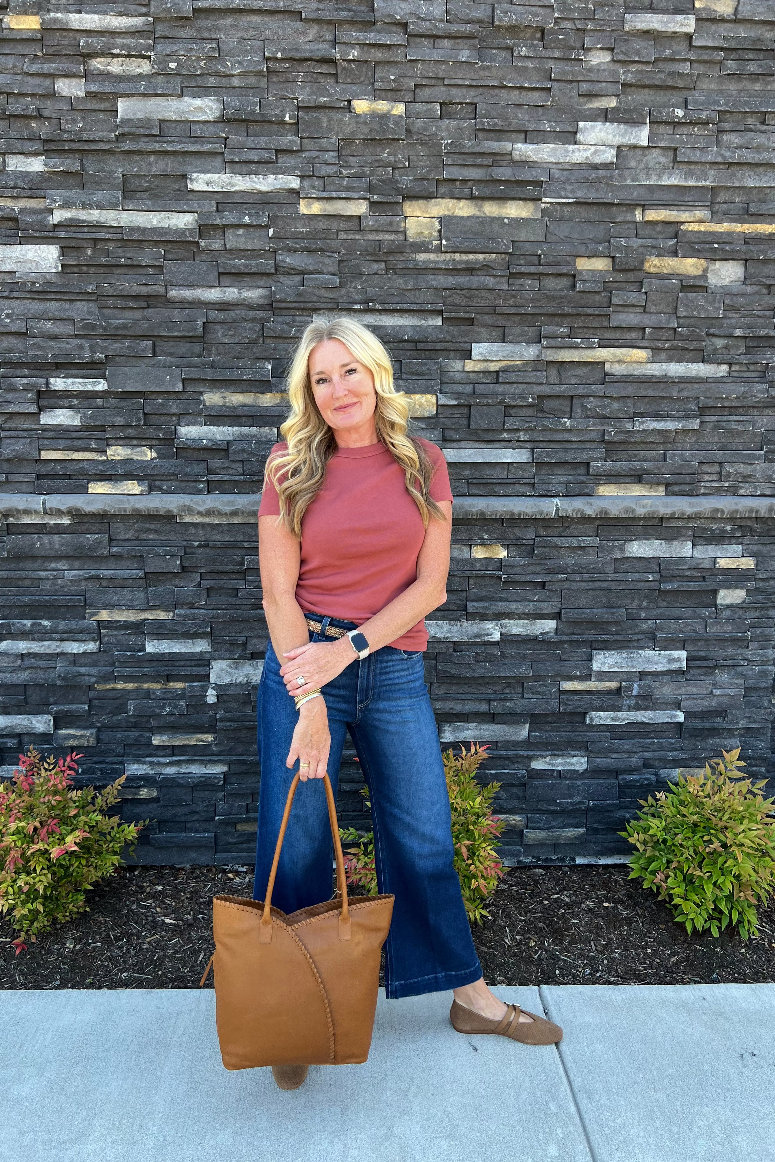 The Lexy tee is the definition of classic. This tee has a body skimming fit, features a capped short sleeve that hits just right and a crewneck with wide binding. Made from our bestselling 1x1 Cotton fabric that is a heavier weight cotton rib that washes well and keeps it shape.