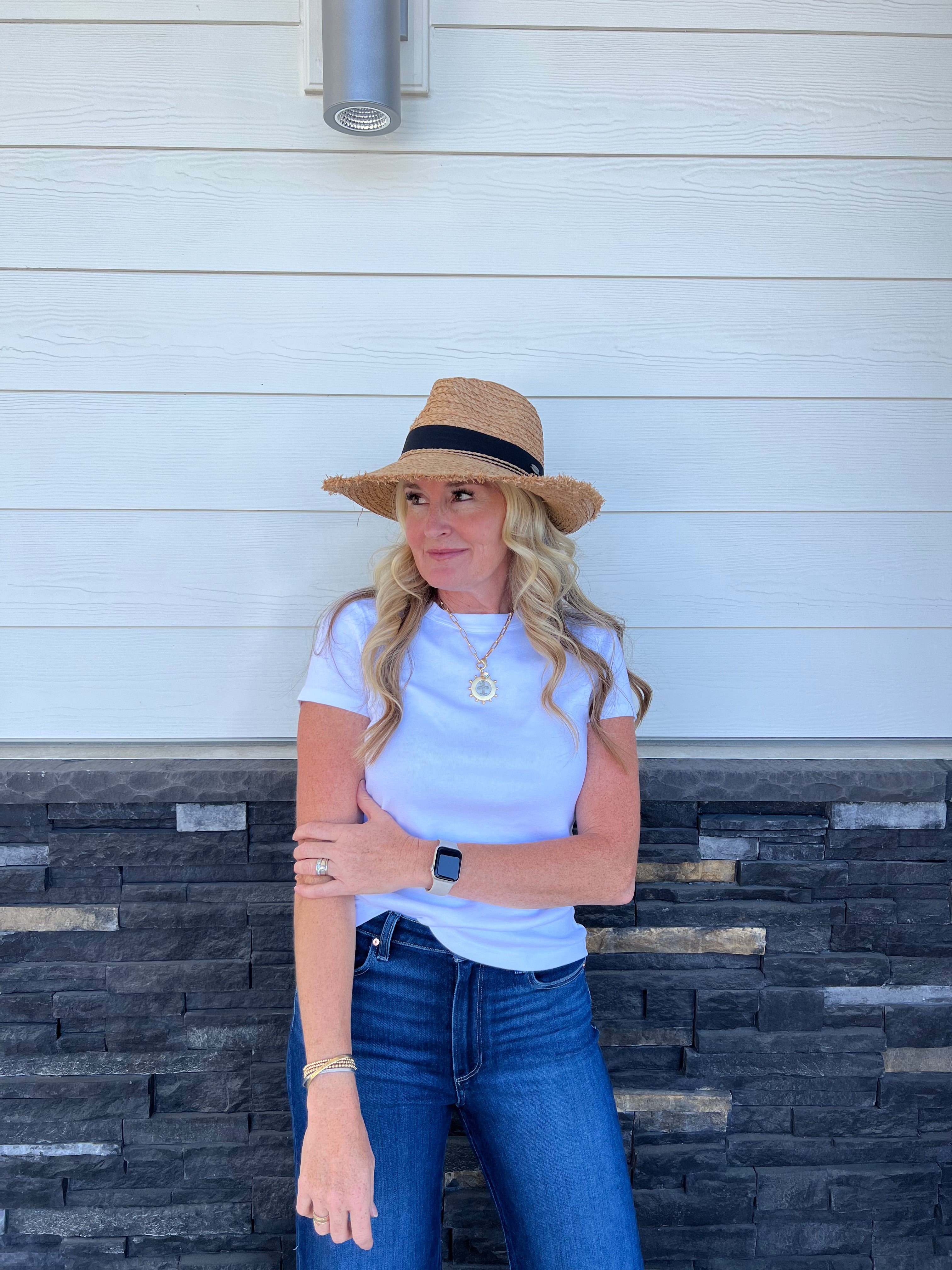 The Lexy tee is the definition of classic. This tee has a body skimming fit, features a capped short sleeve that hits just right and a crewneck with wide binding. Made from our bestselling 1x1 Cotton fabric that is a heavier weight cotton rib that washes well and keeps it shape.