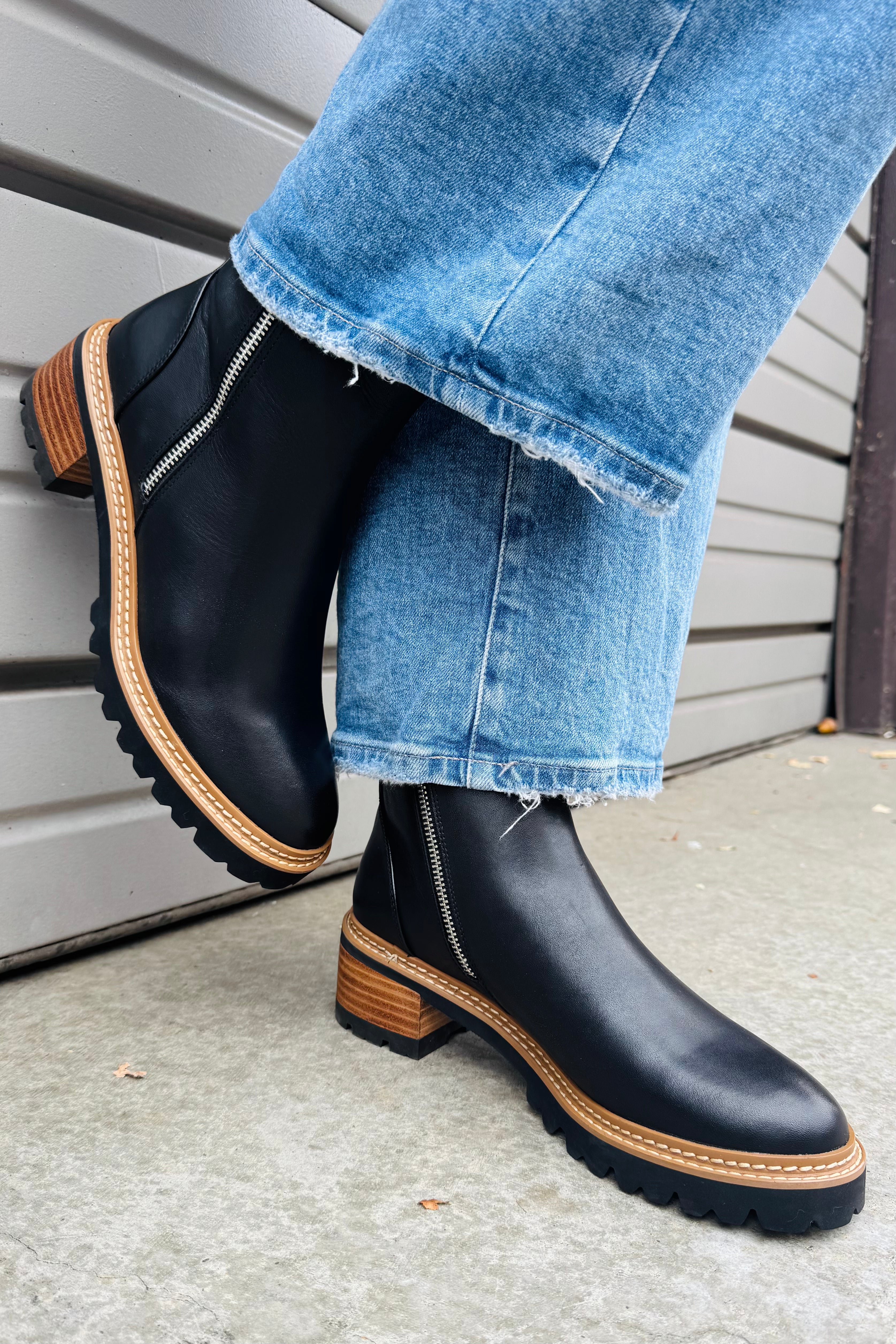 Lindira Shoe