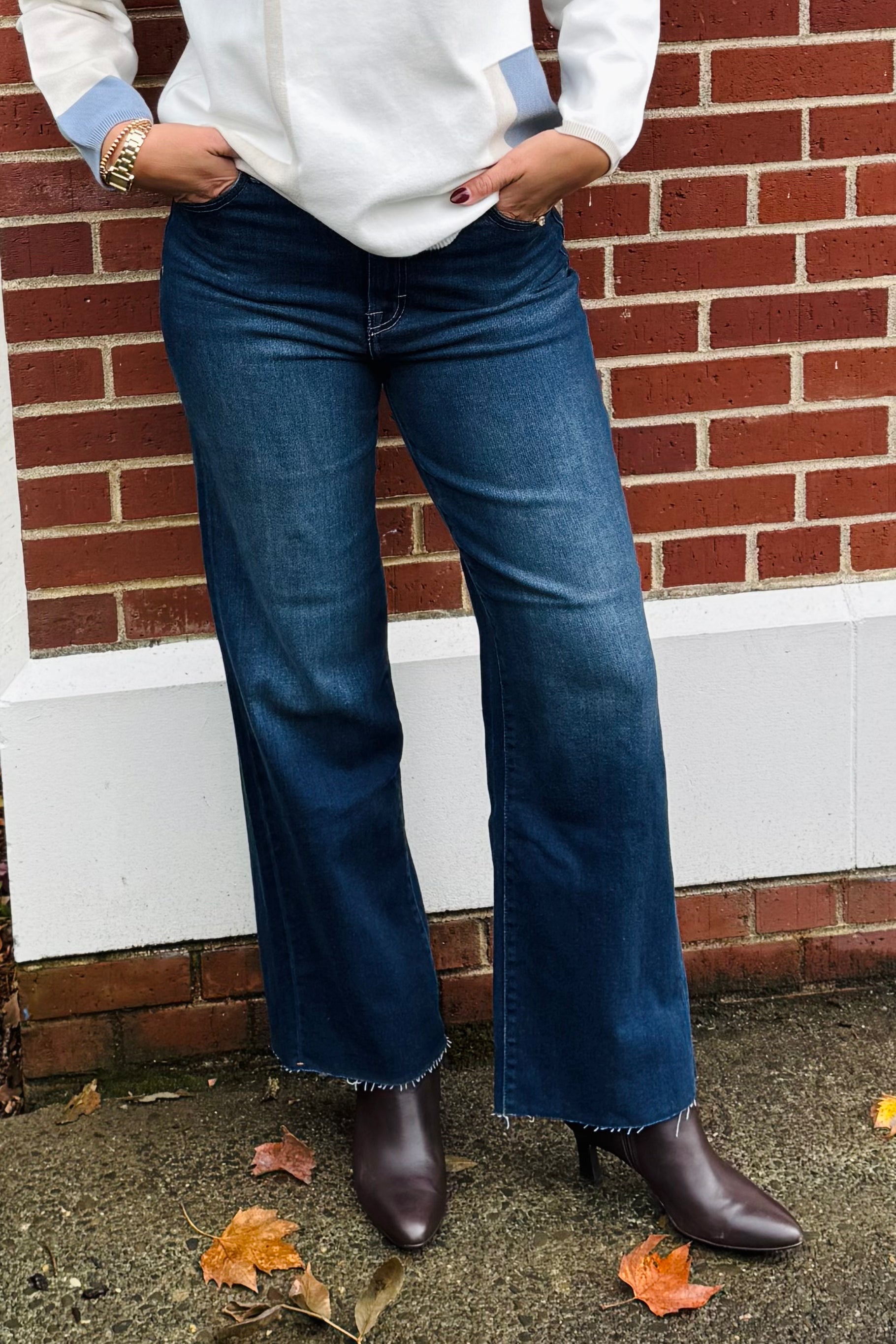 Logan High Rise Dad Jean-Dark