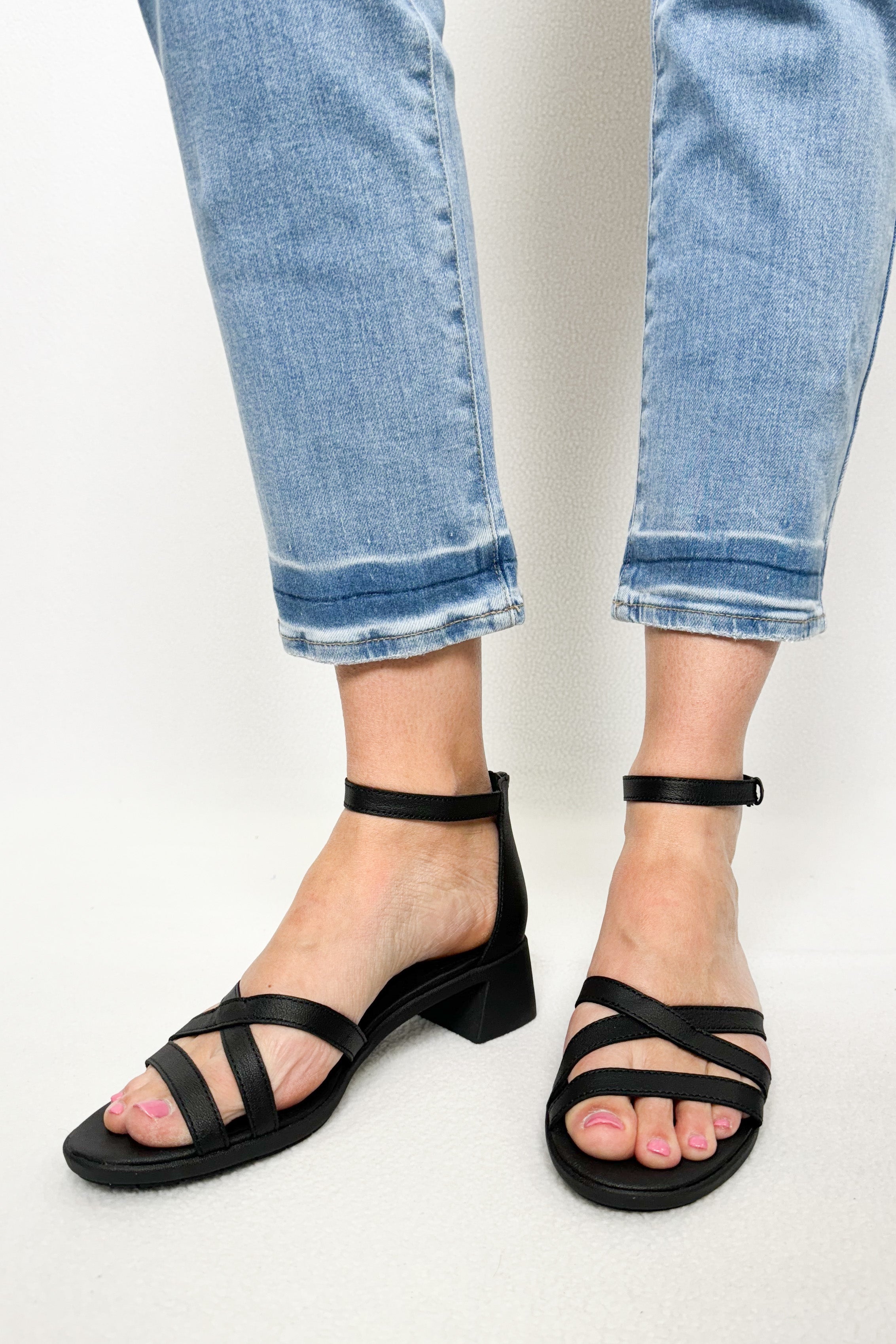 Noni Heeled Sandal