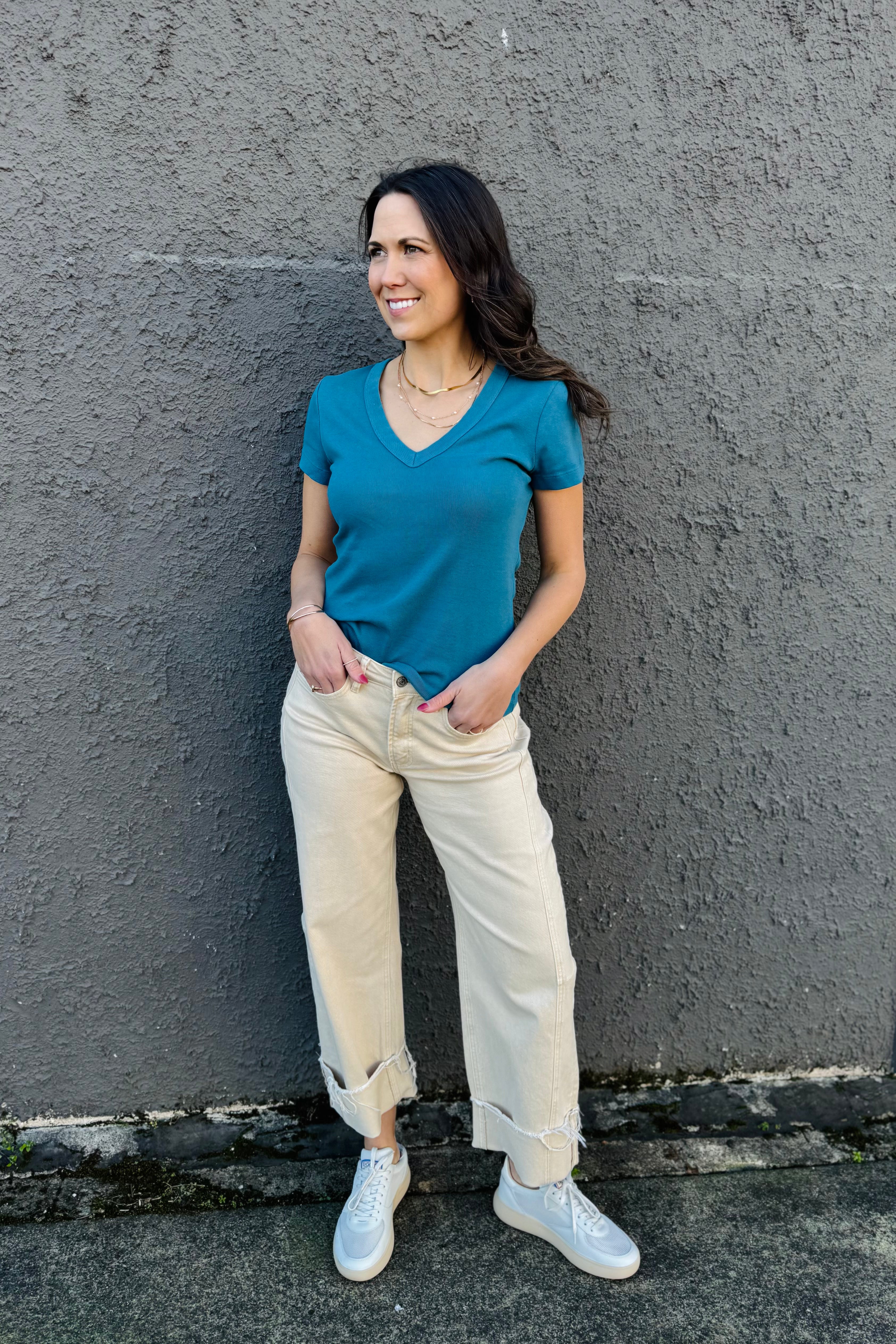 Nikki V-Neck Tee-Glaze