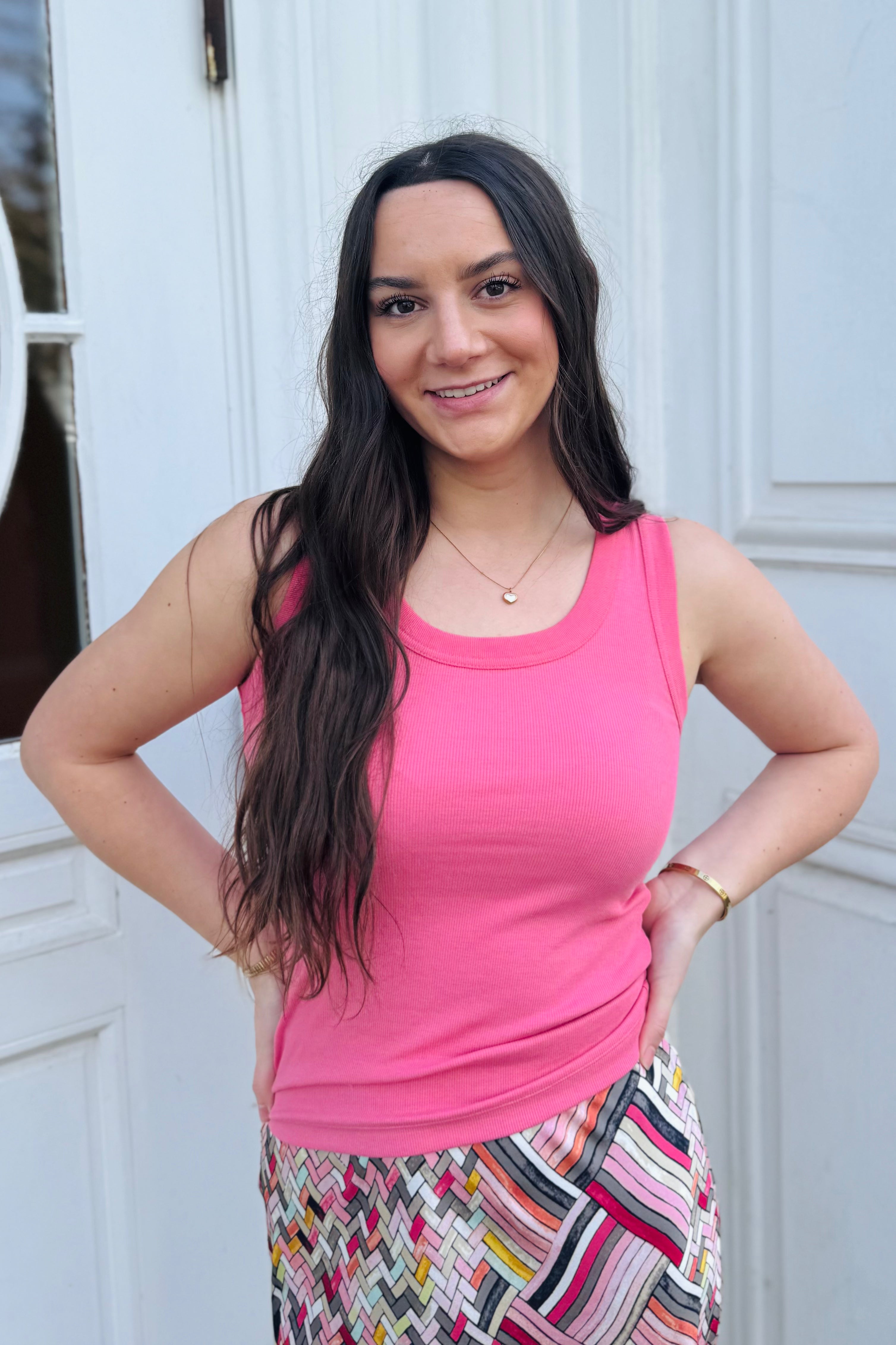 The perfect scoop knit rib tank!! We love layer with this tank, and this is the perfect spring and summer pink. Wear just by itself or under a jacket or blazer. Cute for vacation.