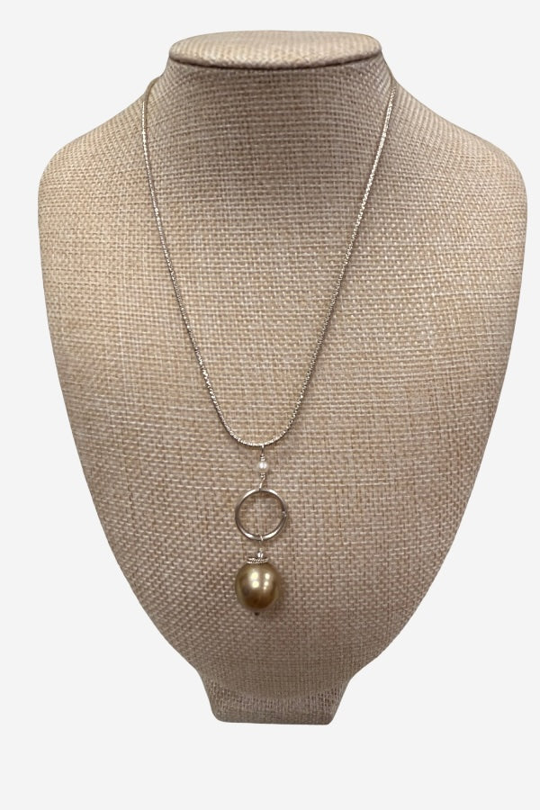 Kasumi Pearl Necklace