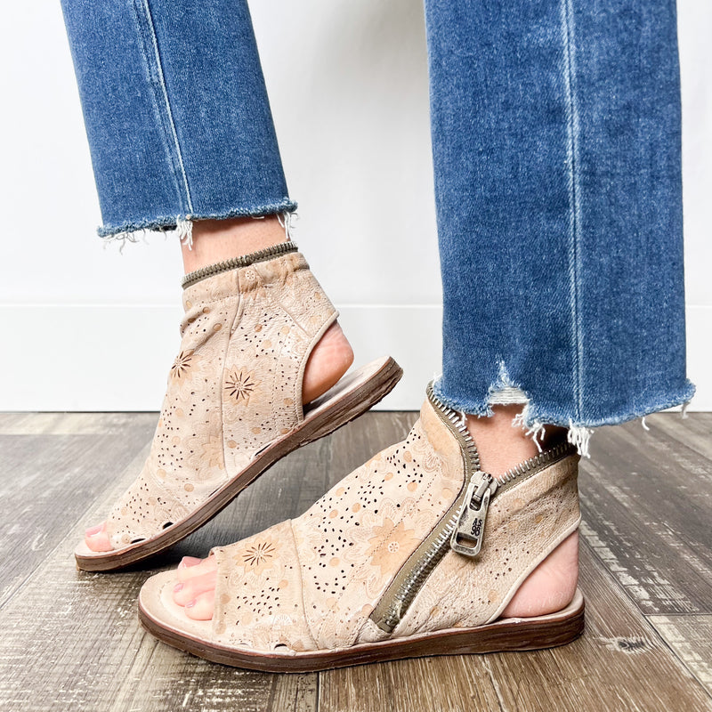 Ritchie Sandal