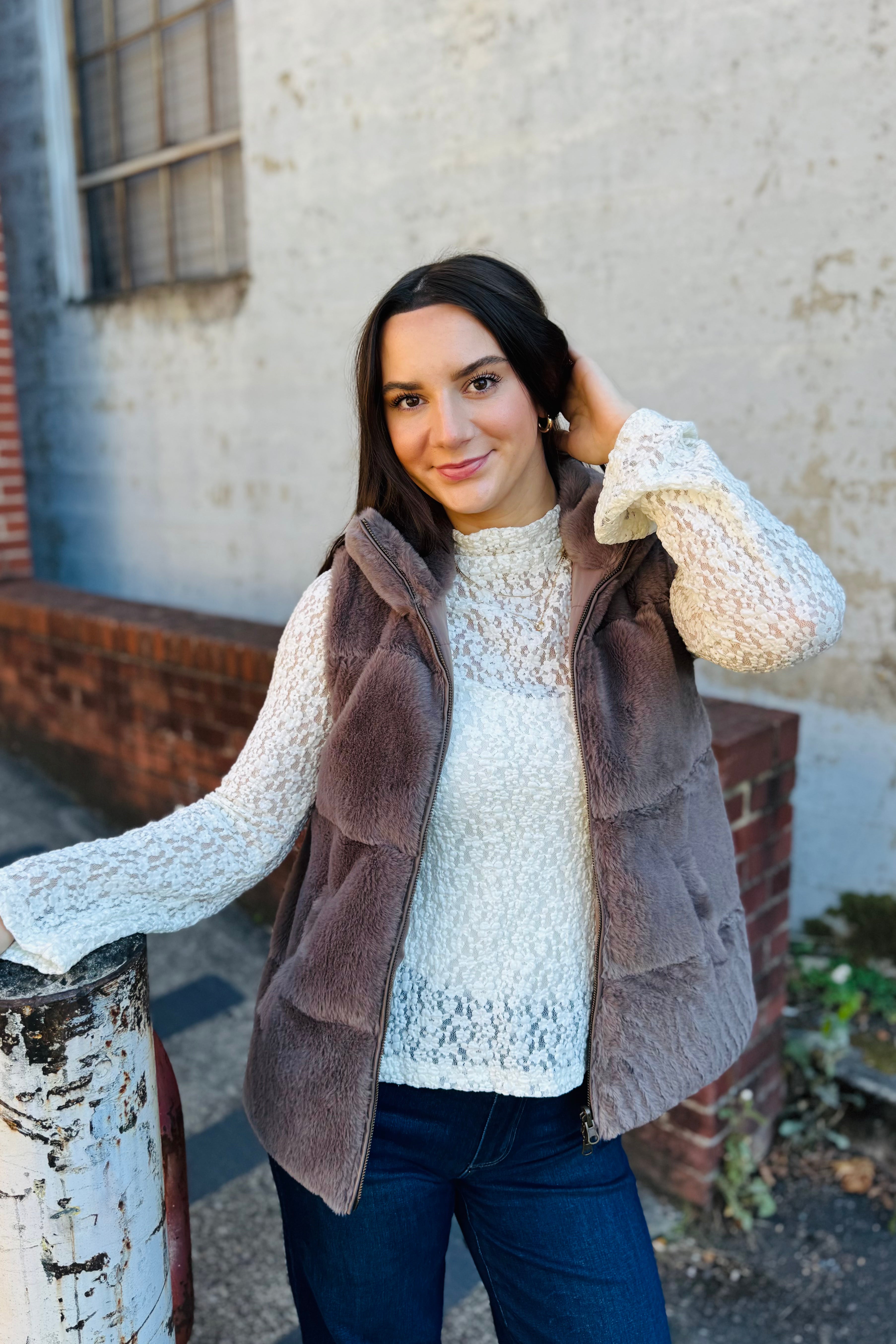 Sarah Side-Zip Vest - Soft Brown