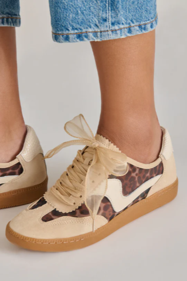 Notice Mesh Sneakers