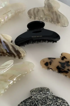 Simple Claw Clips