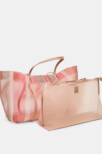 Aislin Mesh Tote | Dolce Vita