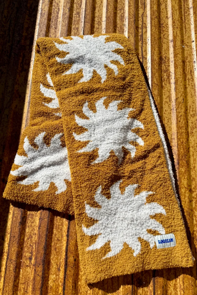 Sun Plush Throw - Buckhorn Brown | Sundream
