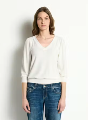 Gabriella V-Neck - Coconut Milk