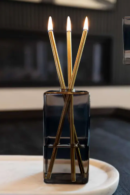 Jervis Storm Vase