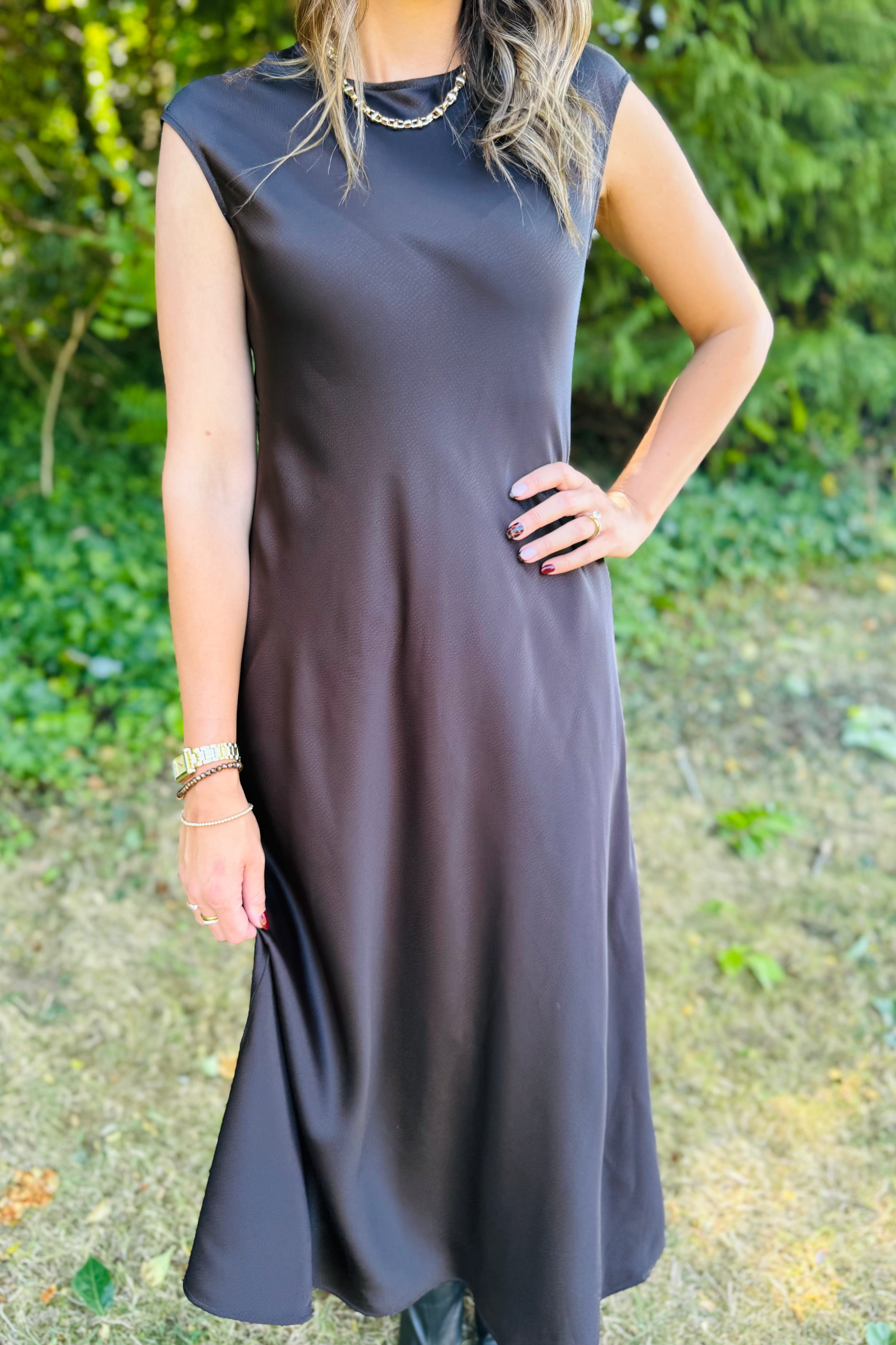 Silvana Midi Dress