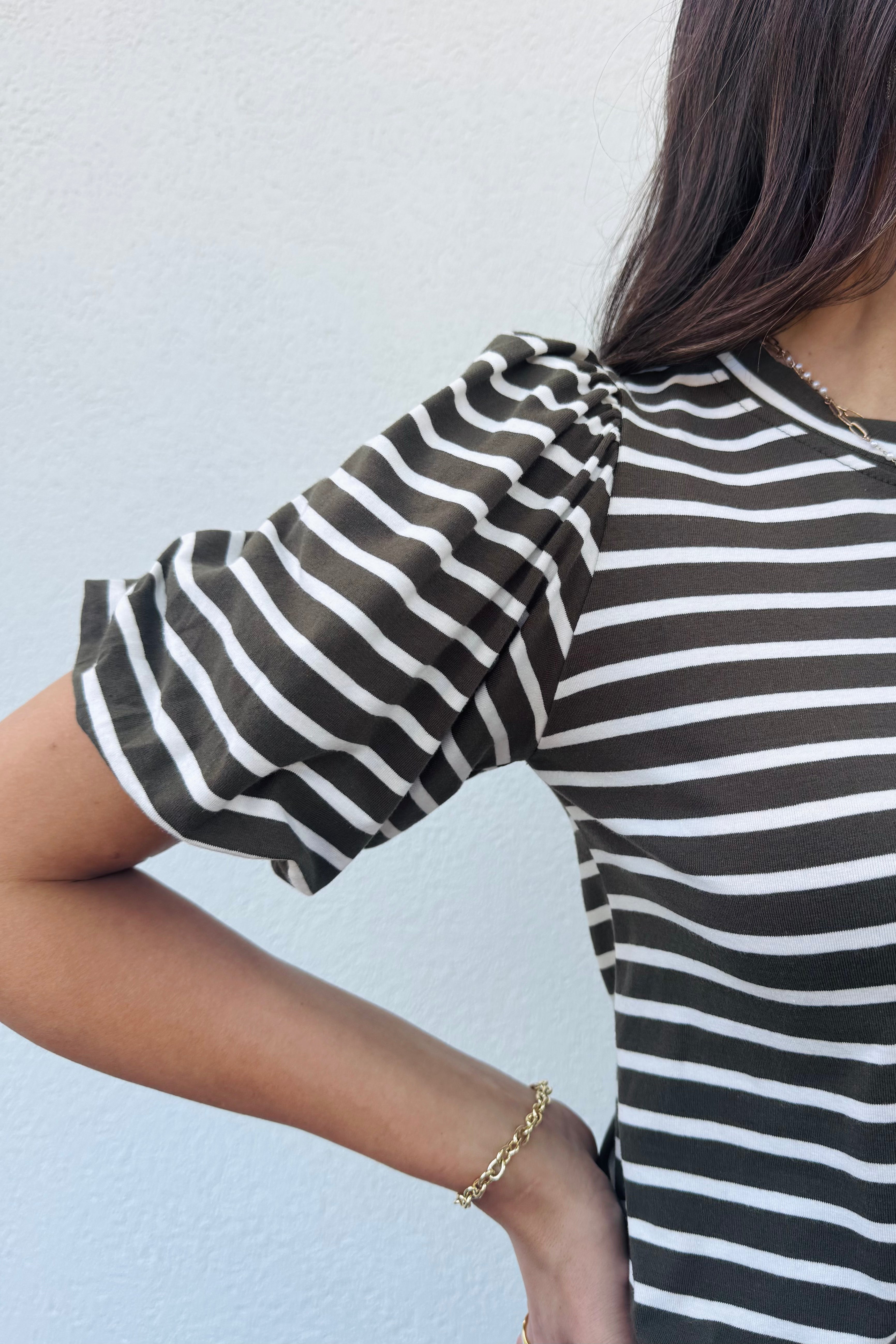 Stripe It Top