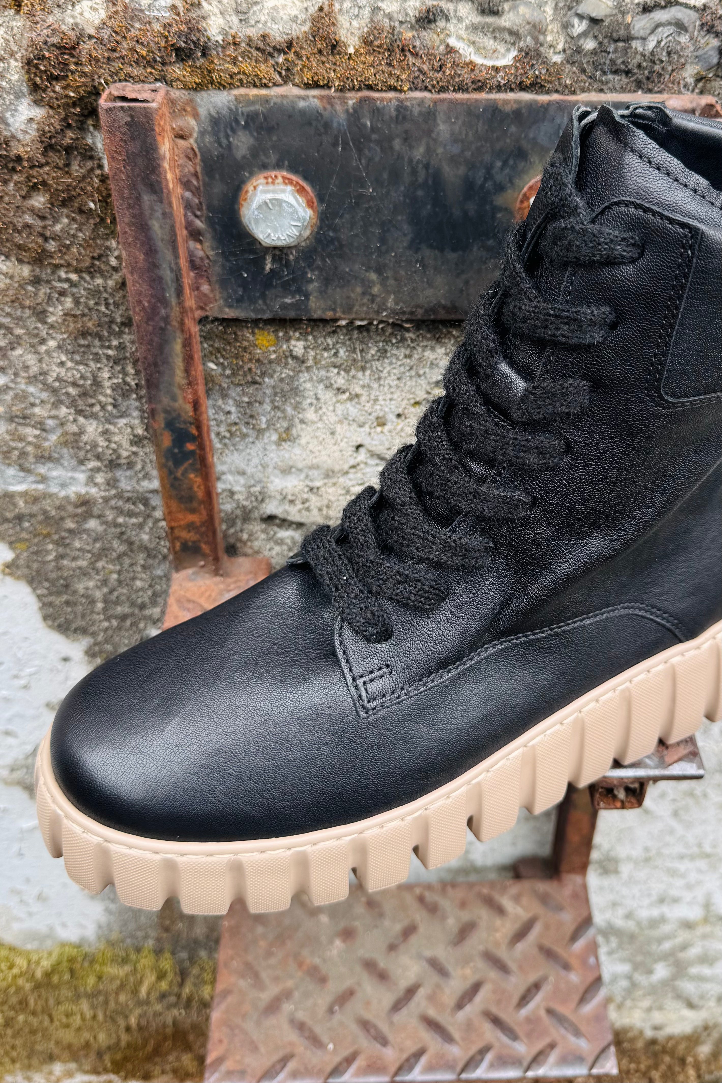 Talia Boot