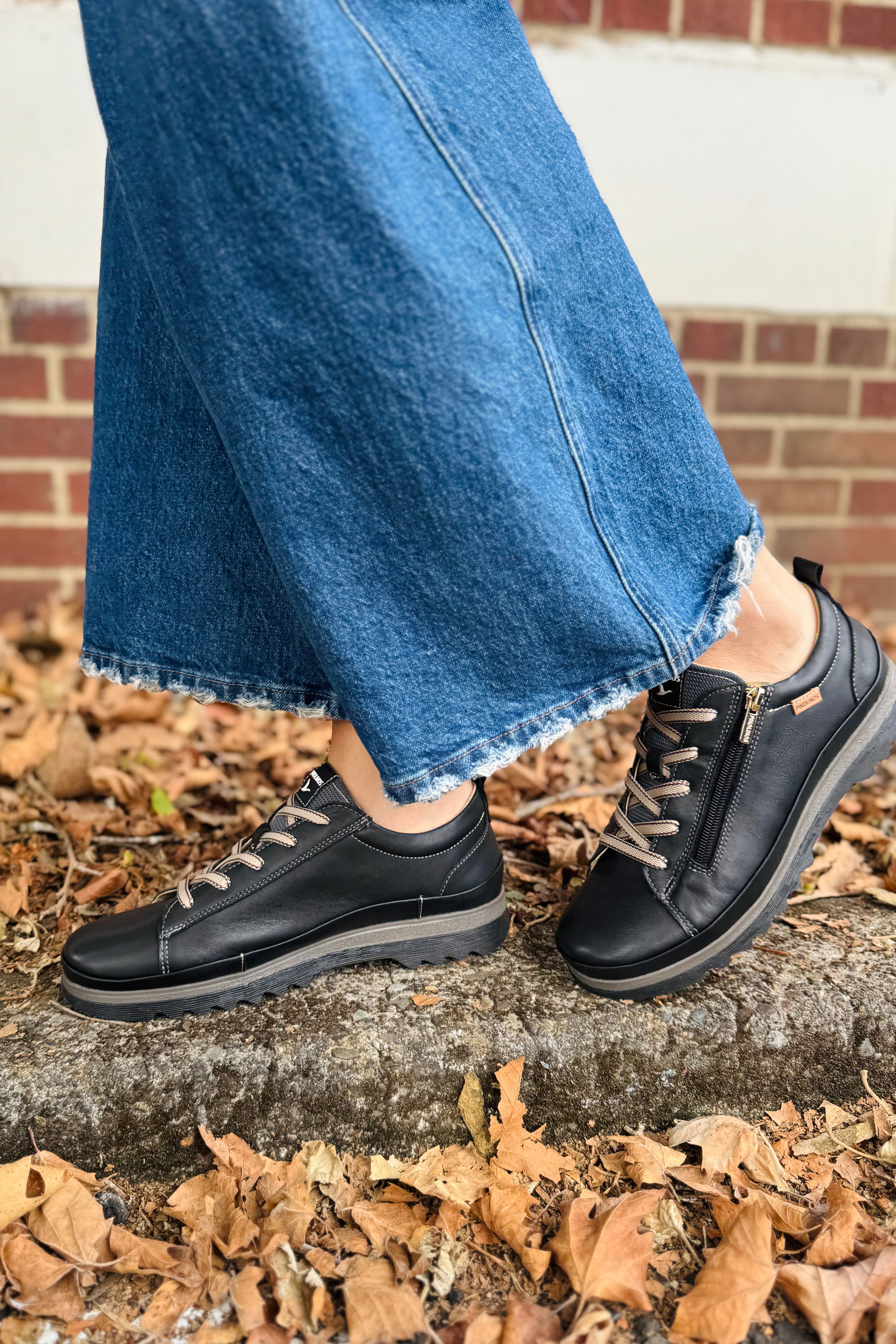 Vigo Casual Shoe - Black