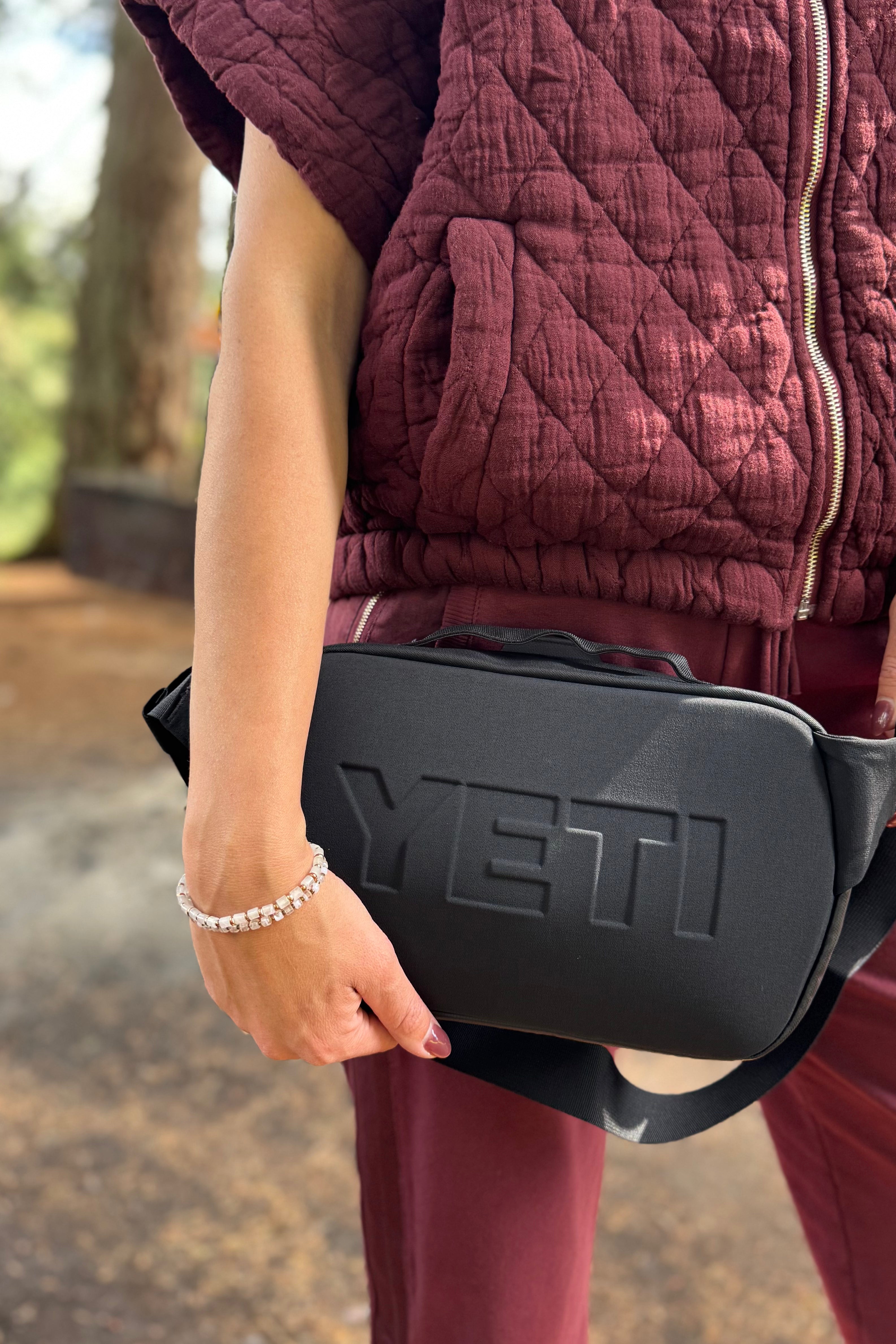 YETI Ranchero Crossbody 4L Bag - Black