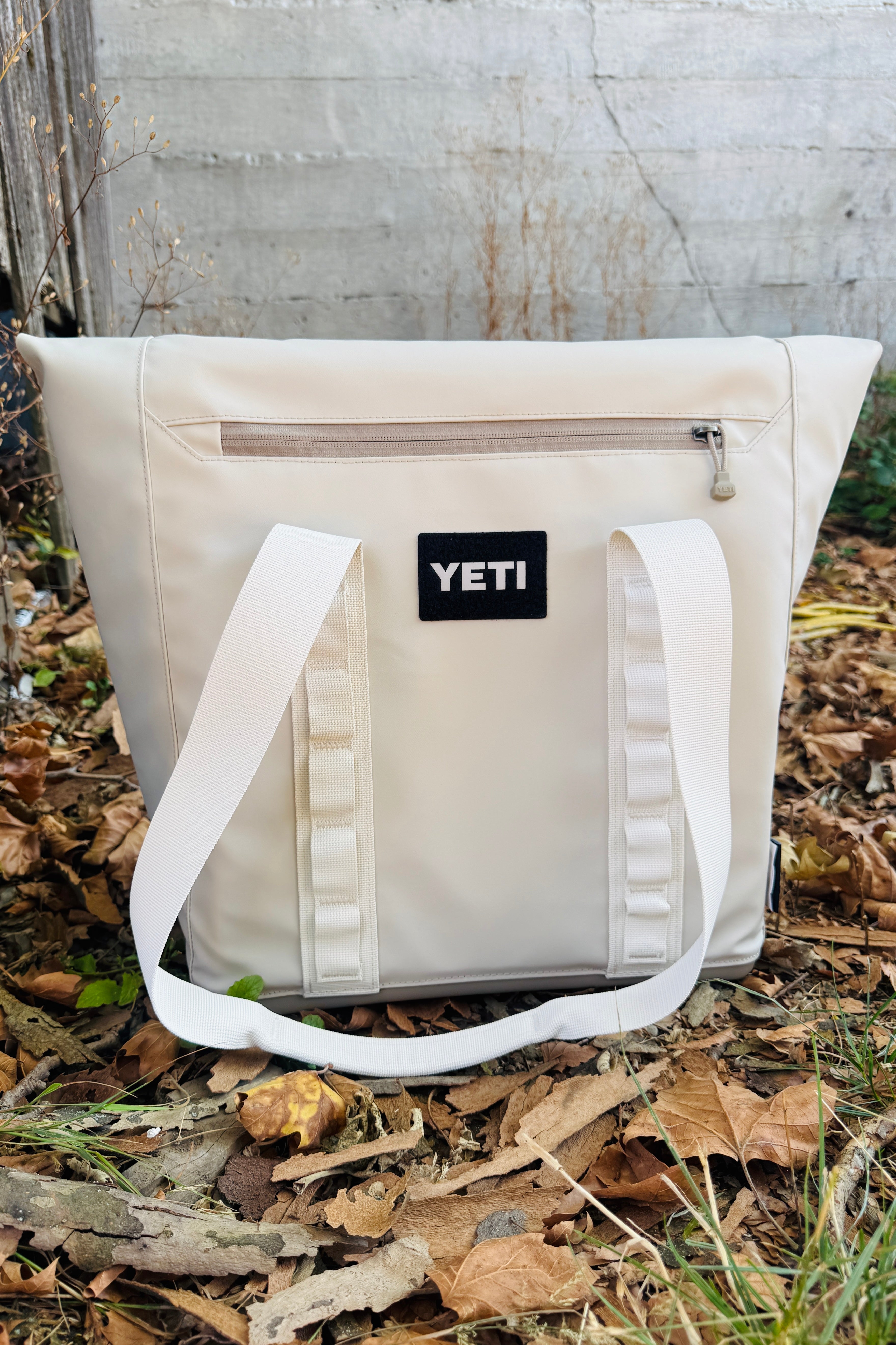 YETI Daytrip 20L Insulated Tote Bag - Cape Taupe