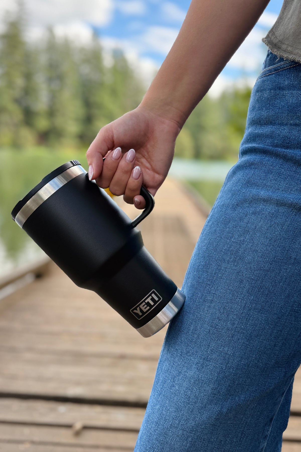 YETI Rambler 30 oz Travel Straw Mug - Black