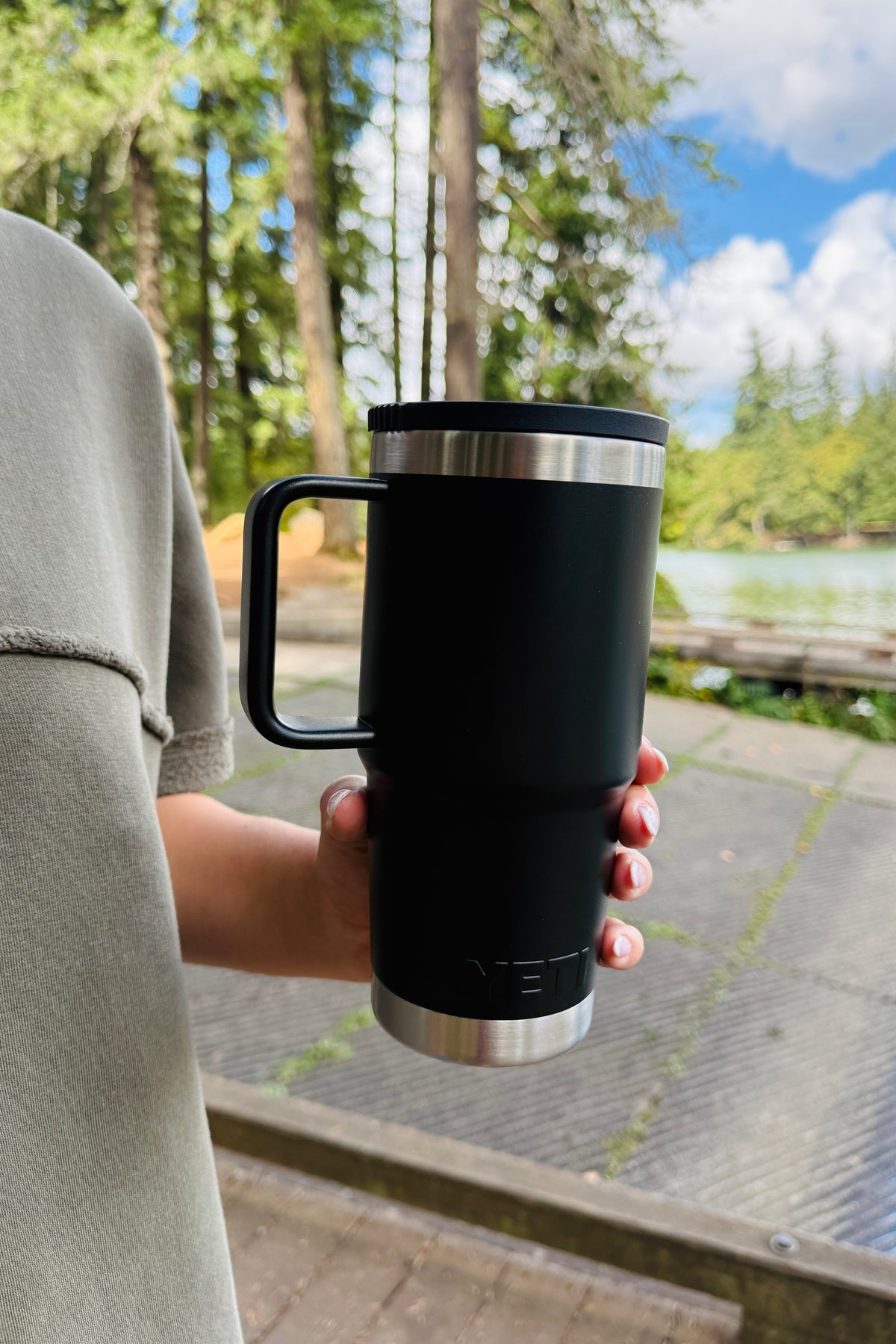 YETI Rambler 30 oz Travel Straw Mug - Black