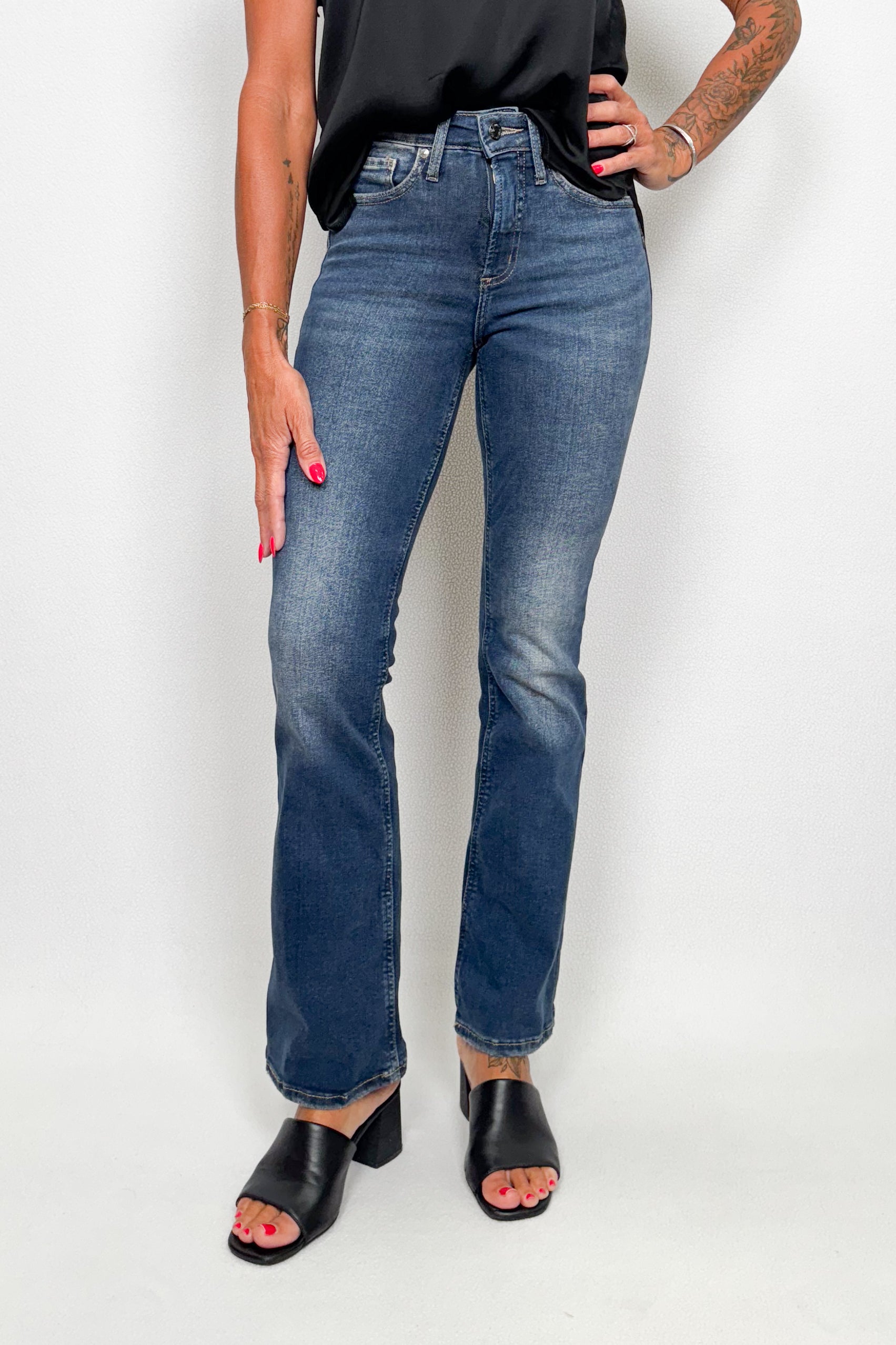 Infinite Fit Mid Rise Bootcut Jeans