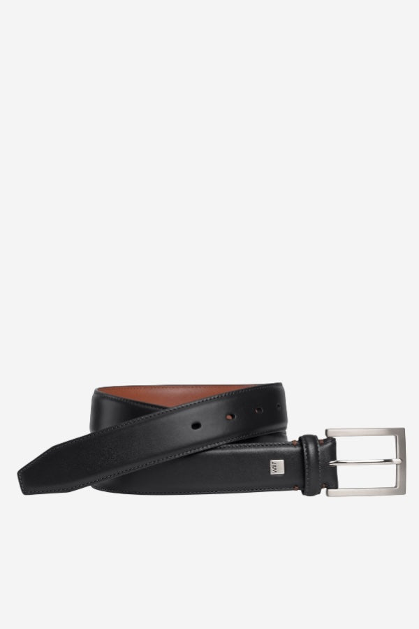 Johnston & Murphy leather belt in Black, a classic dress belt for suits, the office, weddings and everyday wear with chinos or jeans