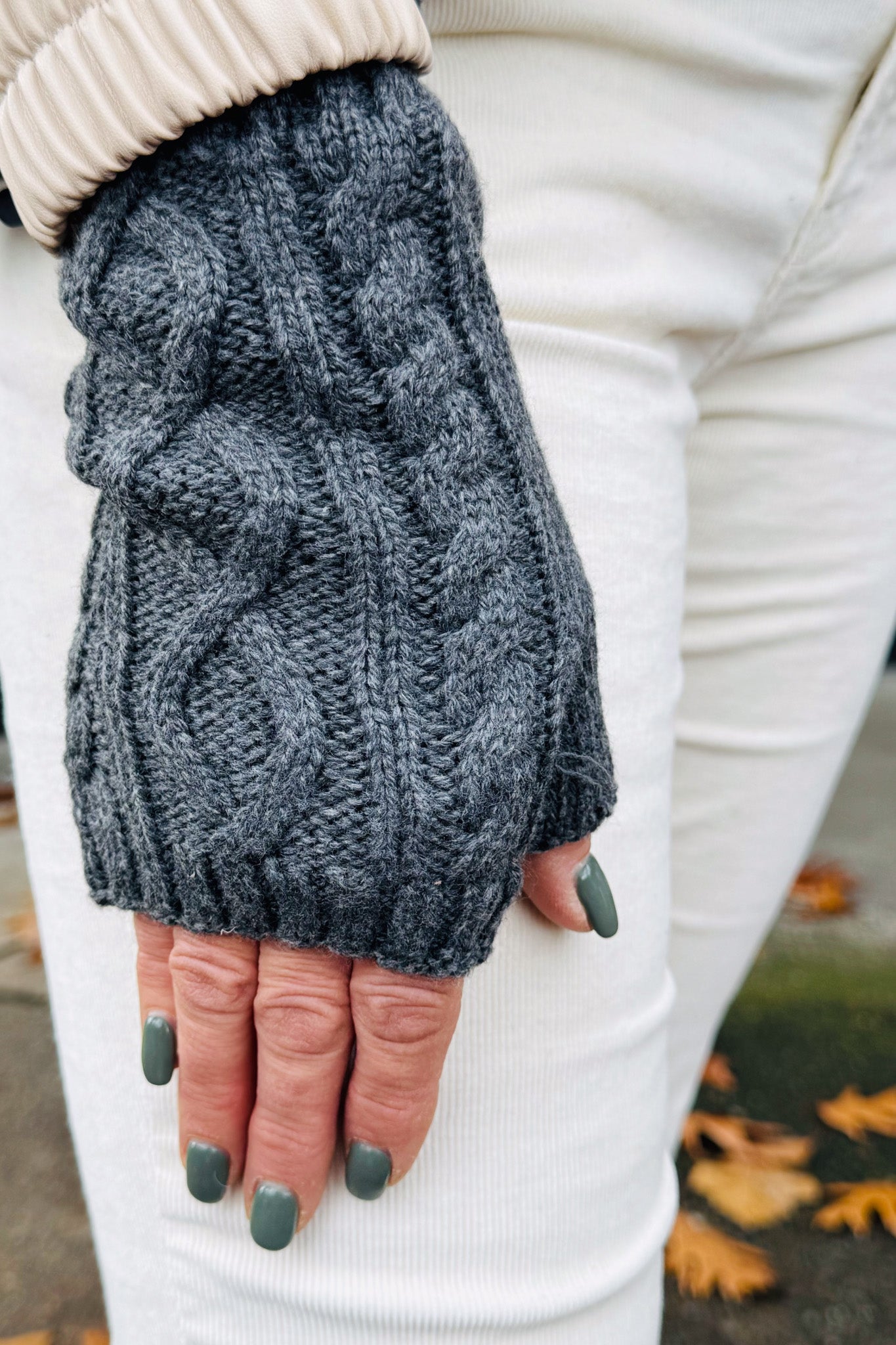 Mixed Cable Hand Warmer