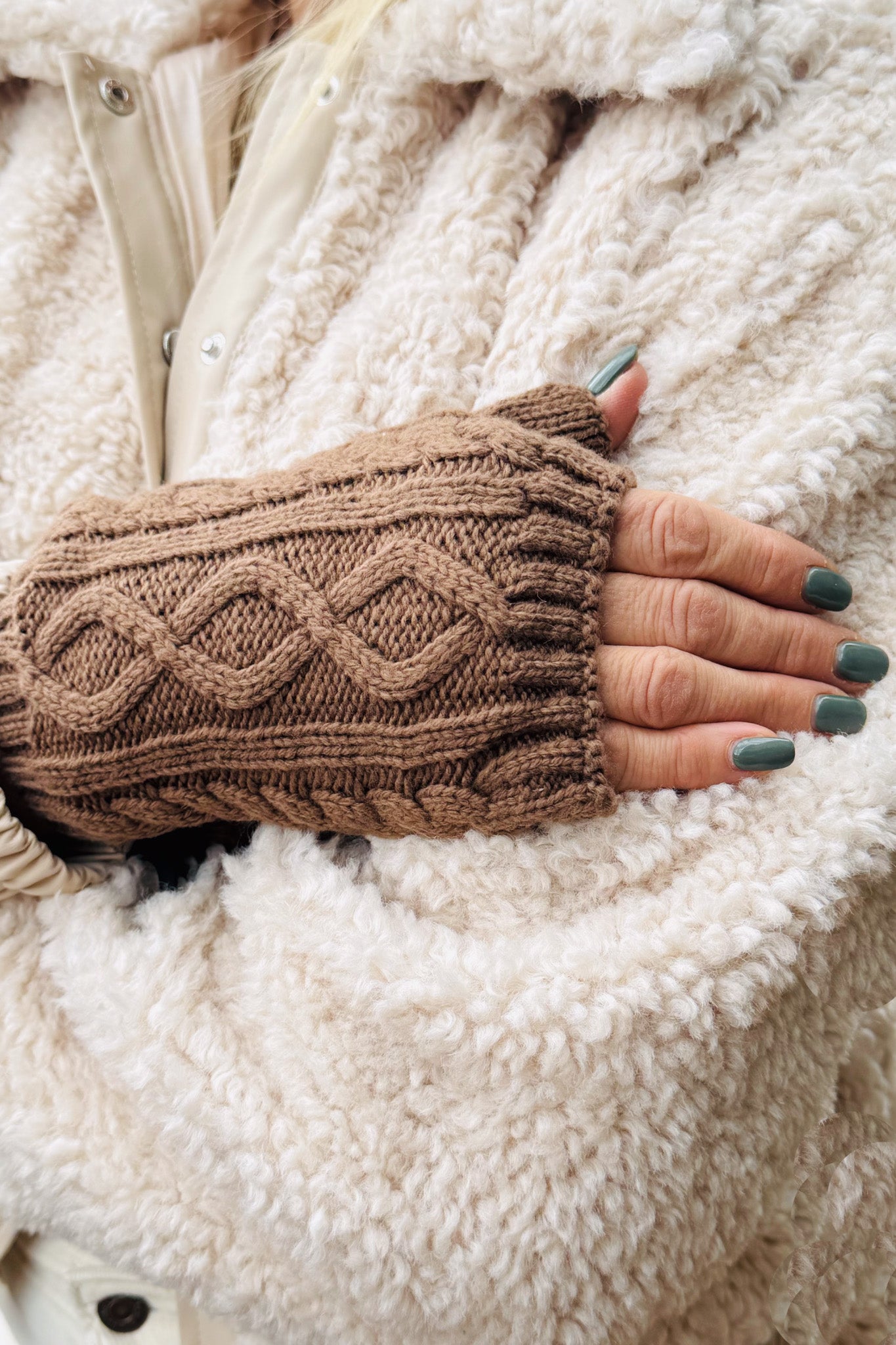 Mixed Cable Hand Warmer