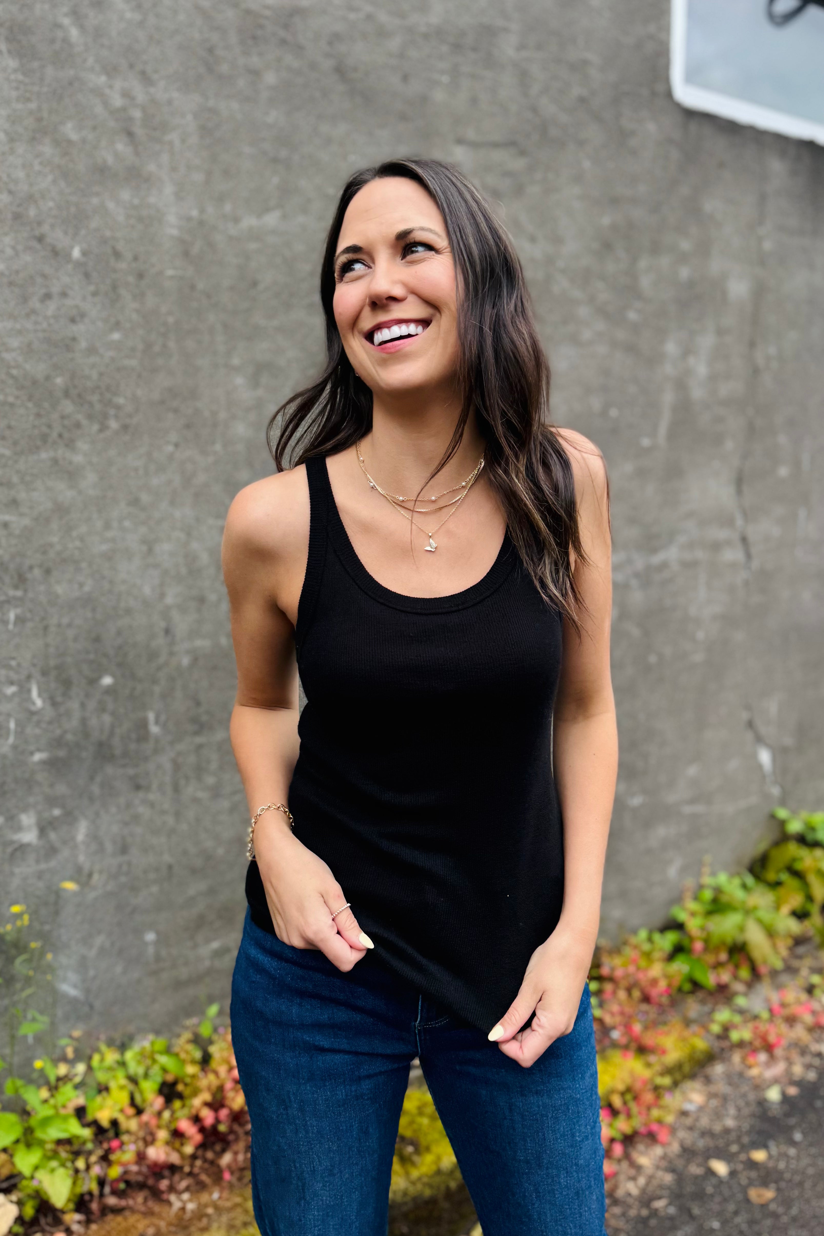Nicole Wide Crew Tank-Black | Michael Stars