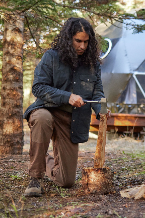 Danner Overlook Primaloft Jacket - Black, a warm, insulated layer for cold commutes, winter trips, snowy weekends and chilly game days