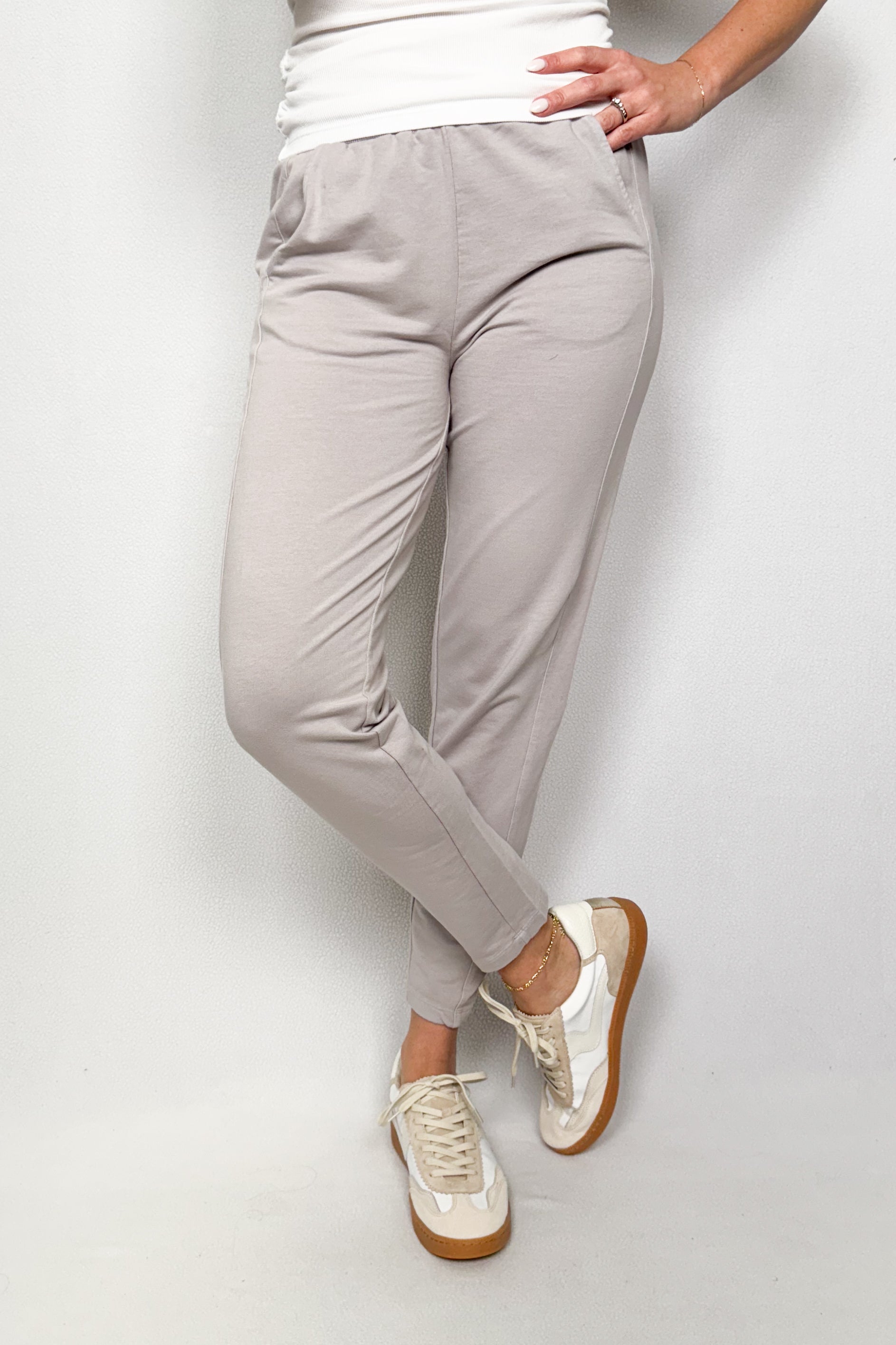 Slim Ankle Pants