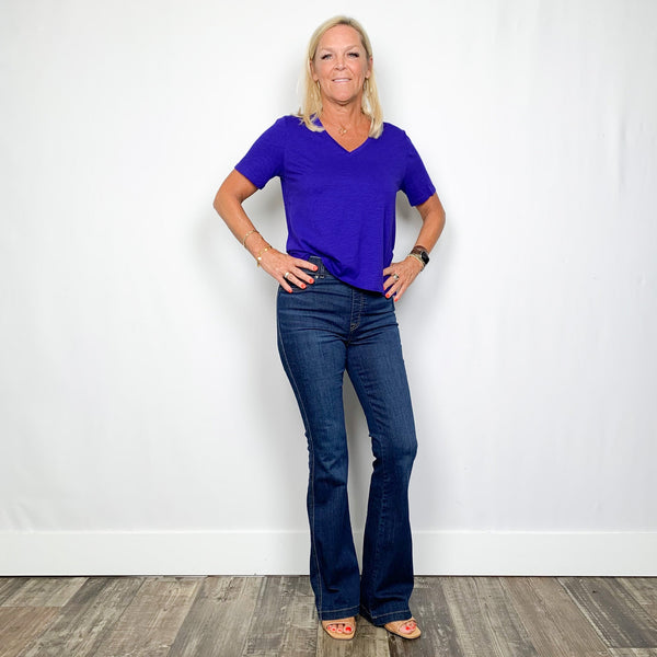V-Neck Easy Tee