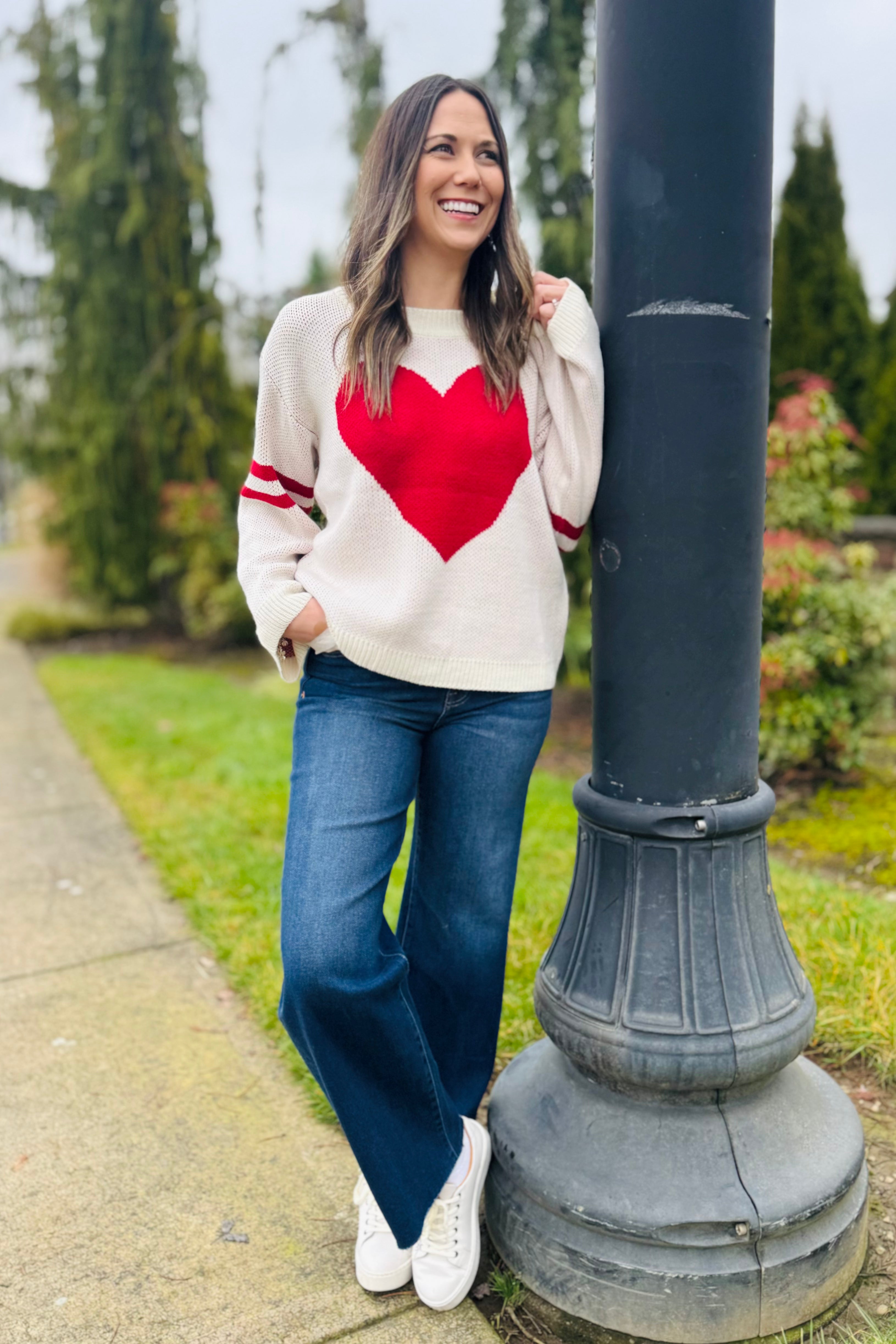 Women Oversized Heart Ribbed Pullover