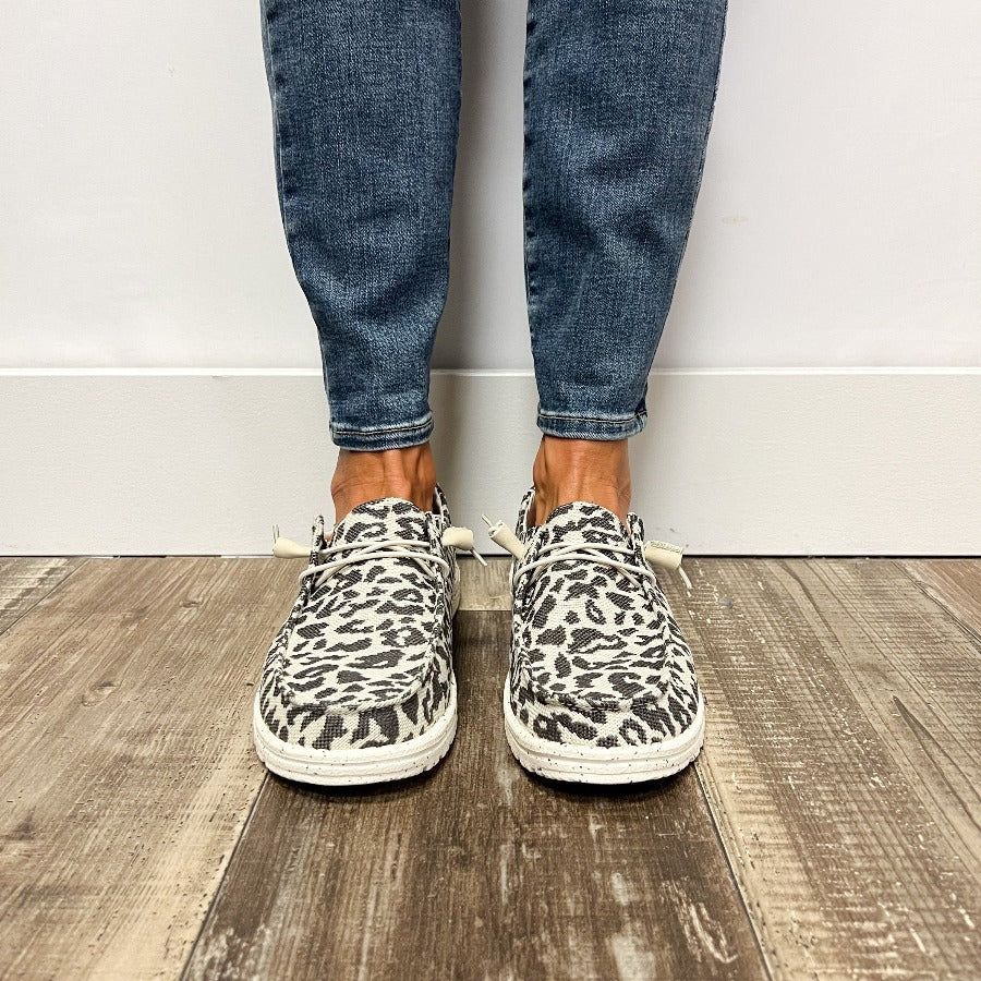 Hey Dude - Wendy Woven in Cheetah Grey - Arktana - Sneakers